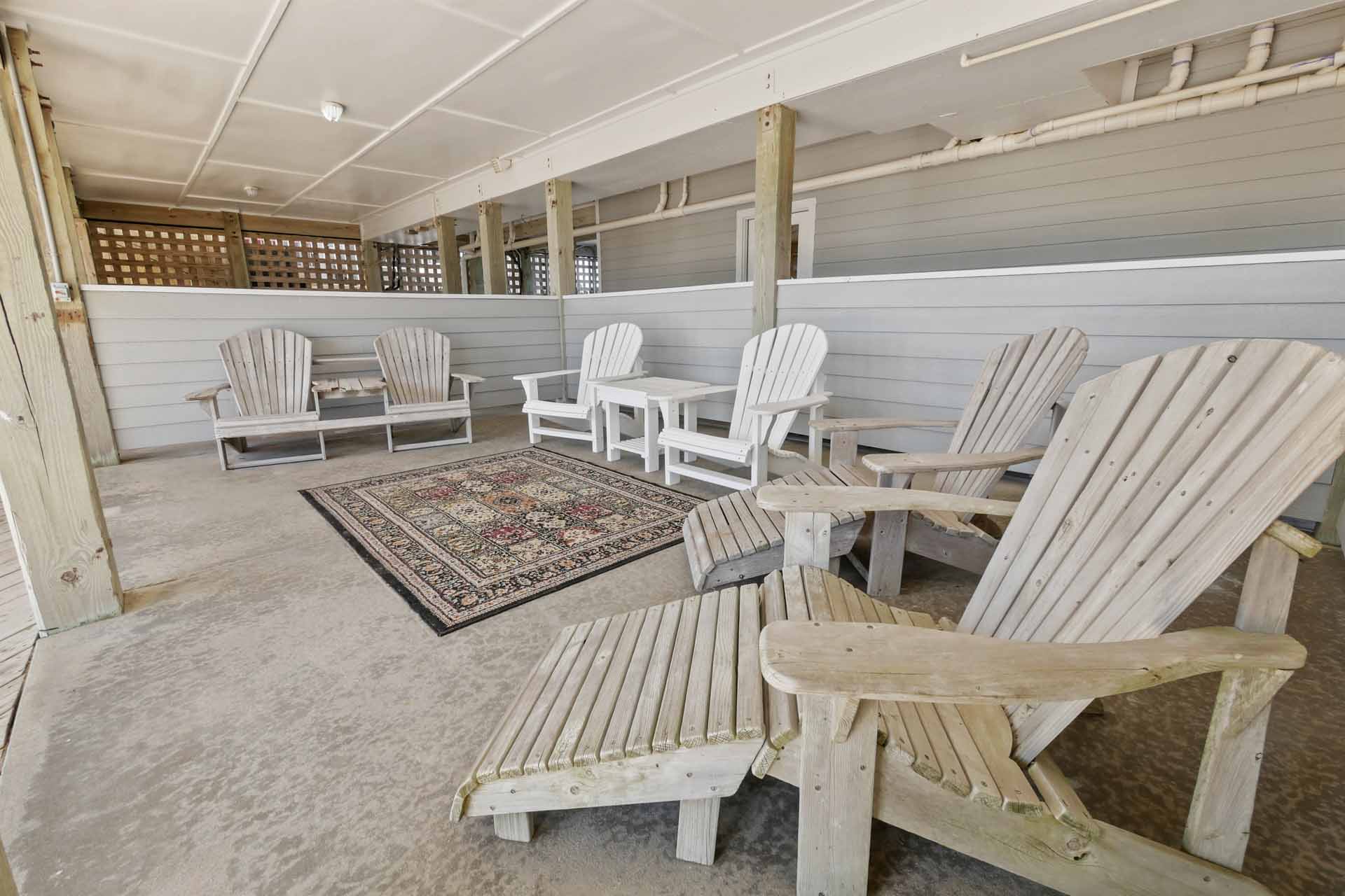 Surf Or Sound Realty 783 Great Expectations Sitting Area 1 3360213