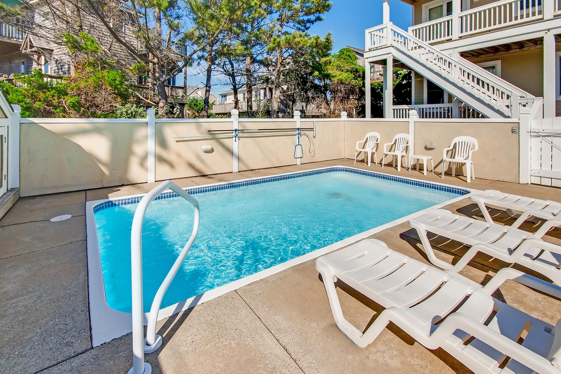 Surf Or Sound Realty Hatteras Seaduction 528 Pool 3342434