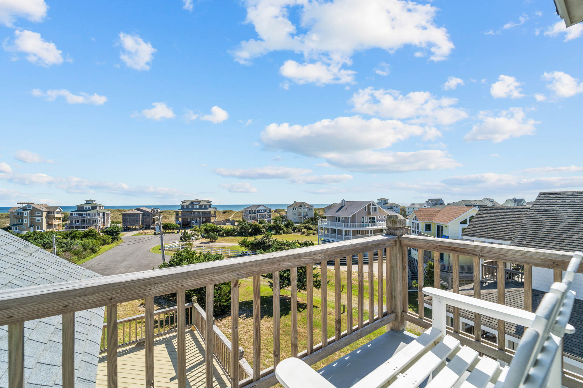 Surf Or Sound Realty 1153 Windows Over Waves Bedroom 2 3