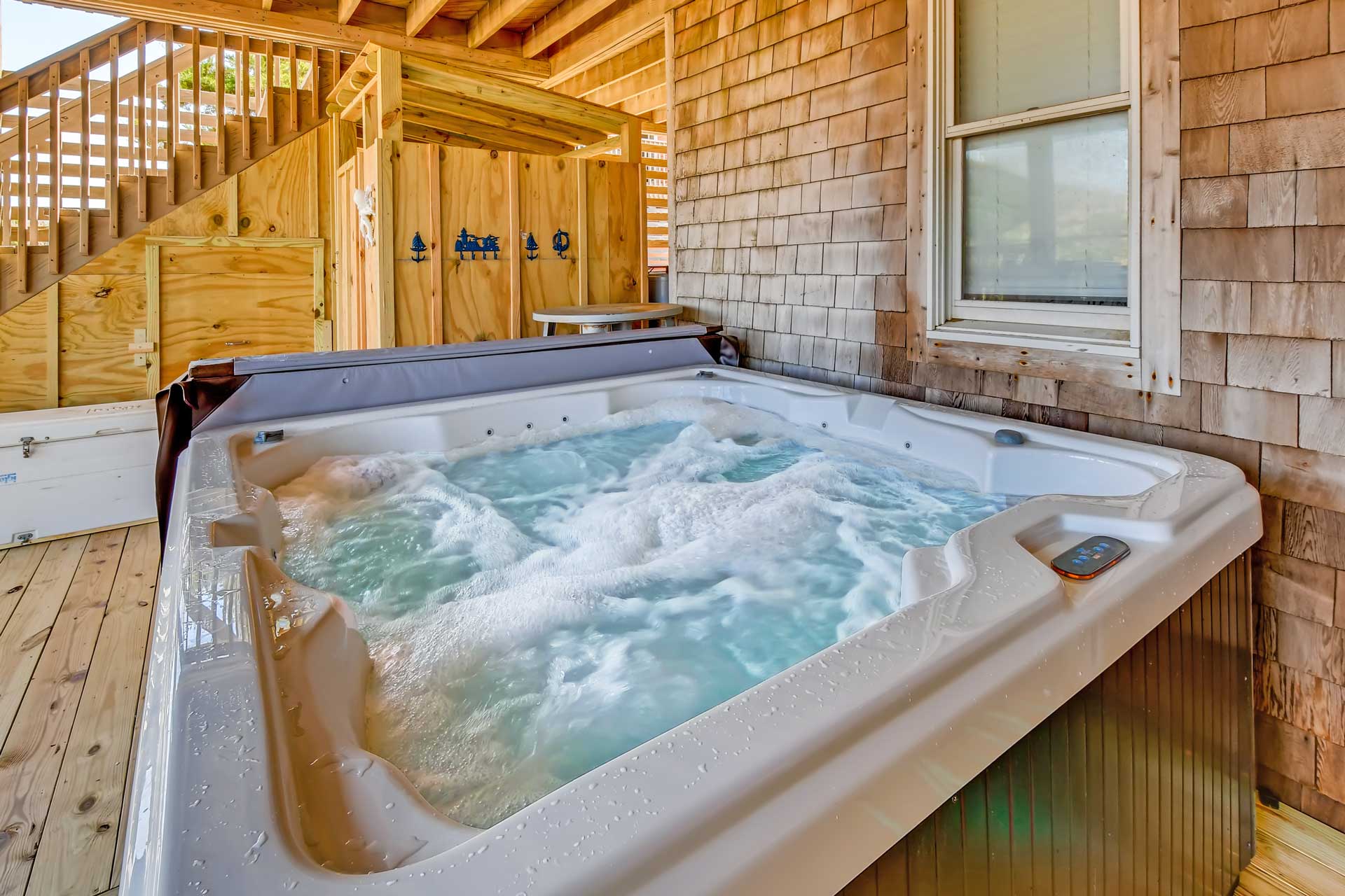 Surf Or Sound Realty 200 Hard A Lee Hot Tub 2 3355619