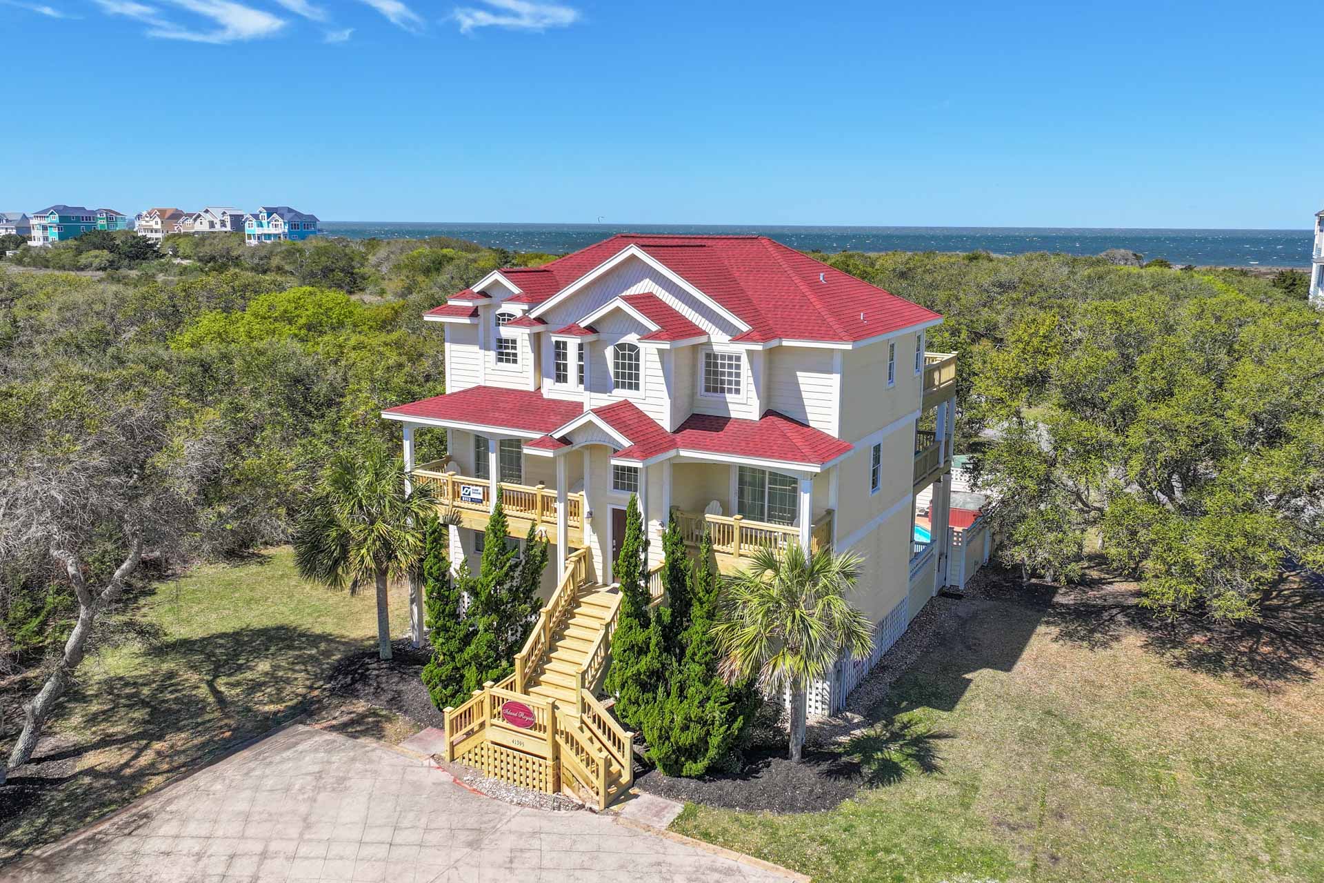 Surf Or Sound Realty 119 Island Royale Exterior 4