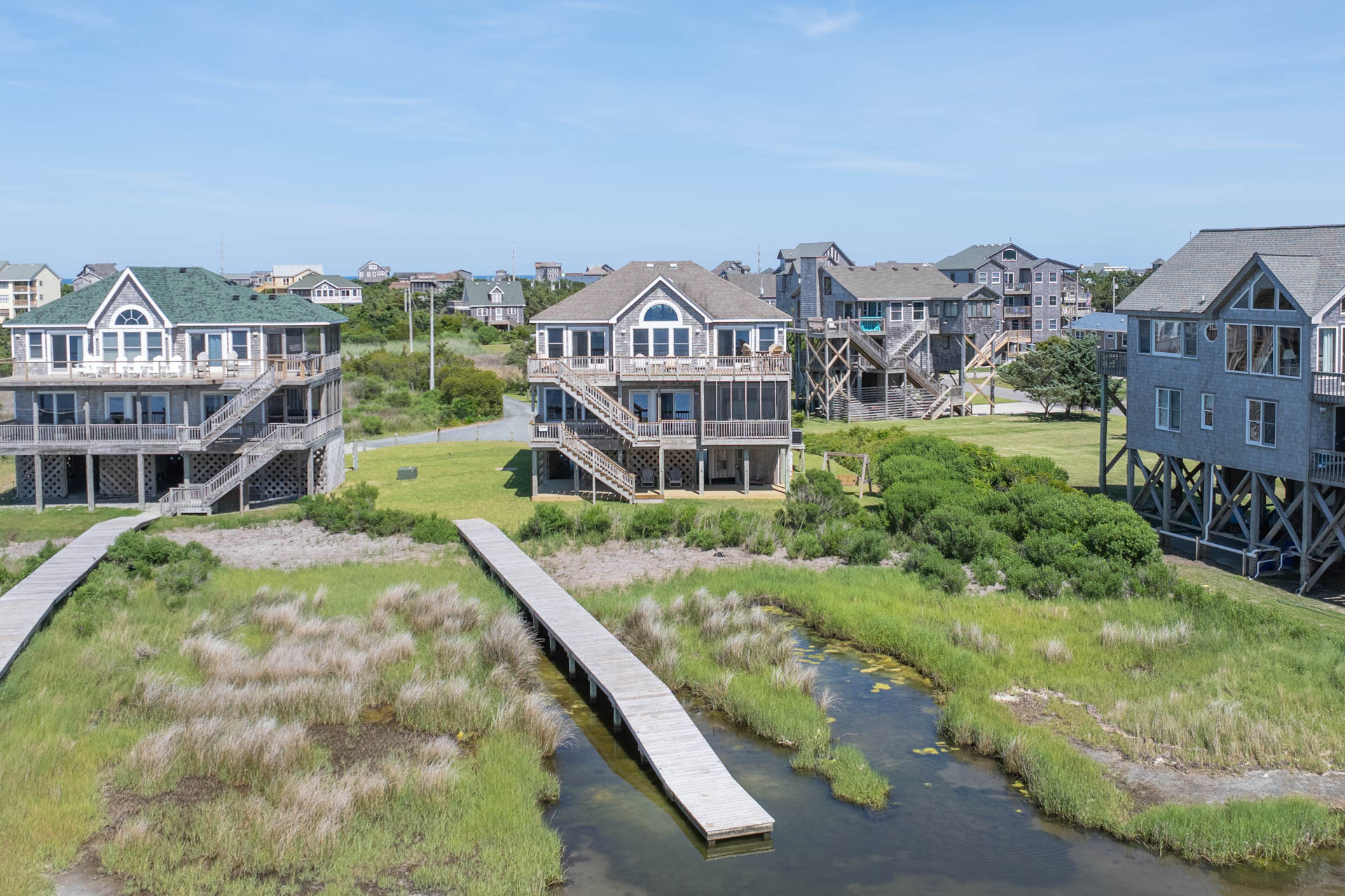 Surf Or Sound Realty 1185 Afloat On Windy Lane Exterior 8