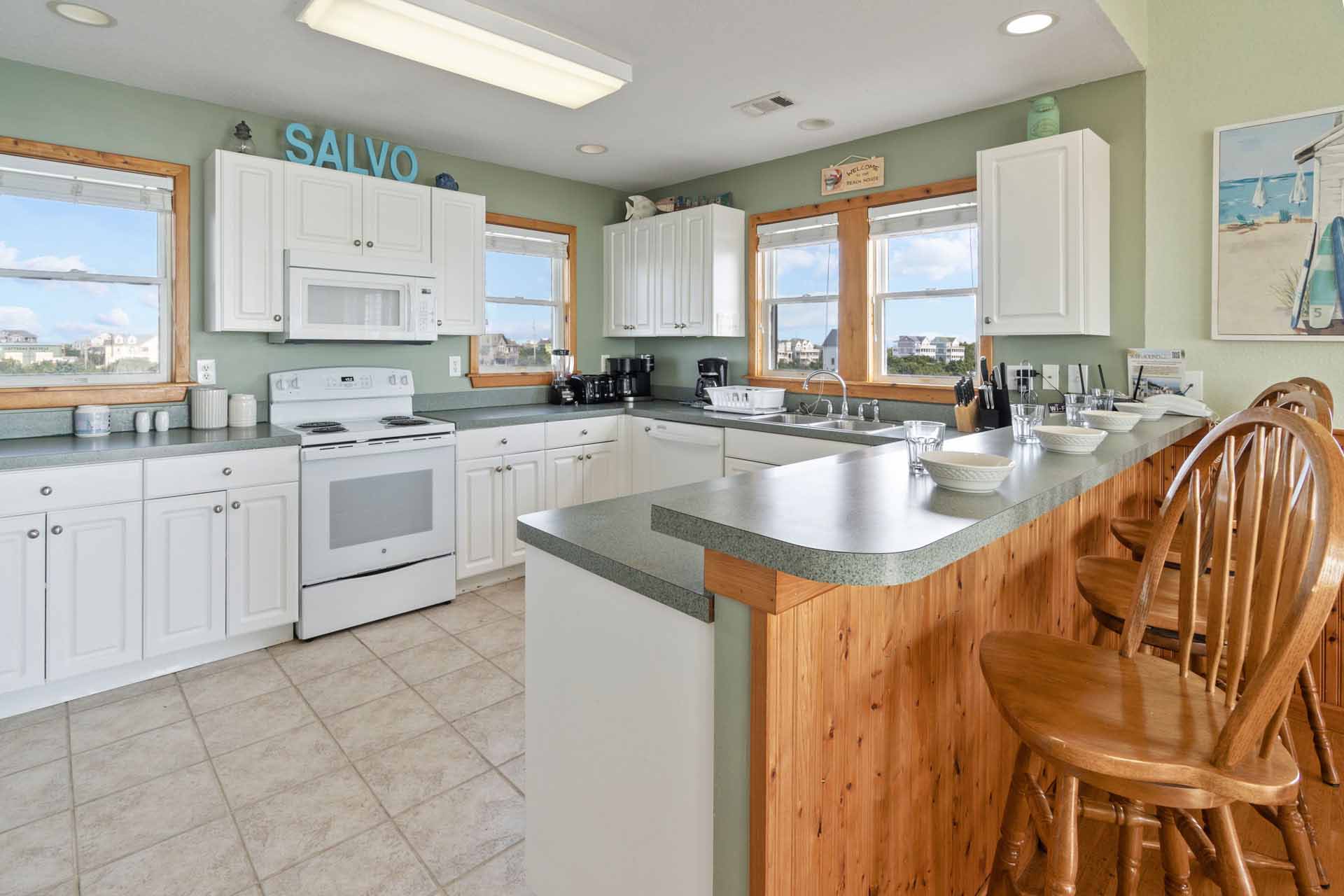 Surf Or Sound Realty 339 Salvo Sunsets Kitchen 1 3364743