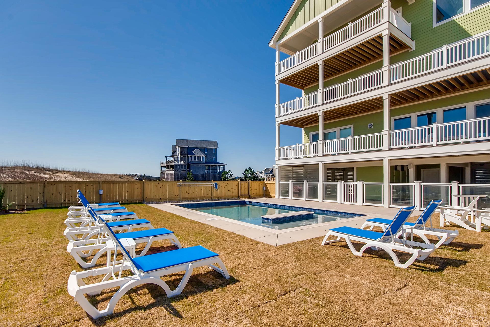 Surf Or Sound Realty Hatteras Grander 836 Pool 1 3338814