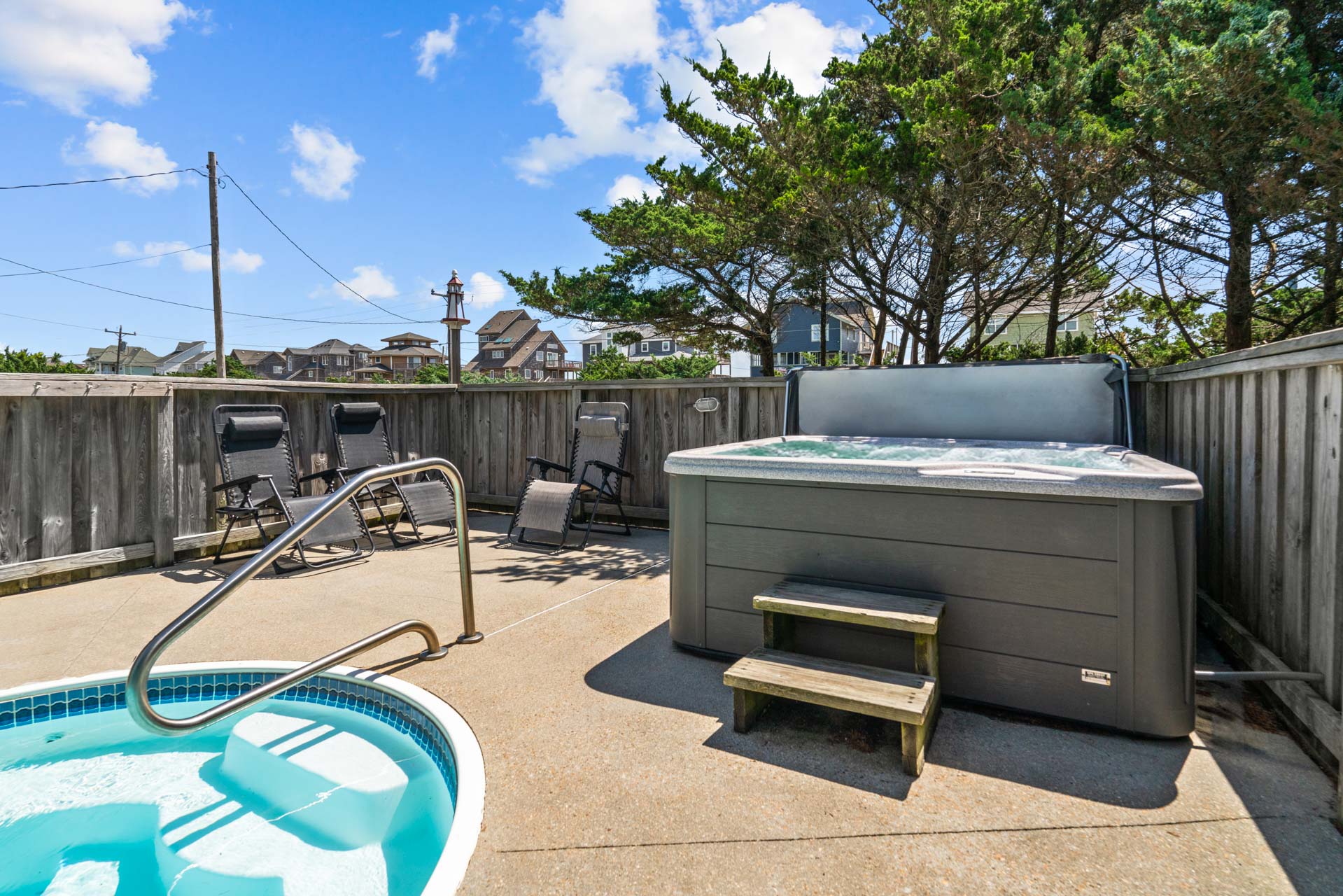 Surf Or Sound Realty 1144 The Sandy House Hot Tub 3375914