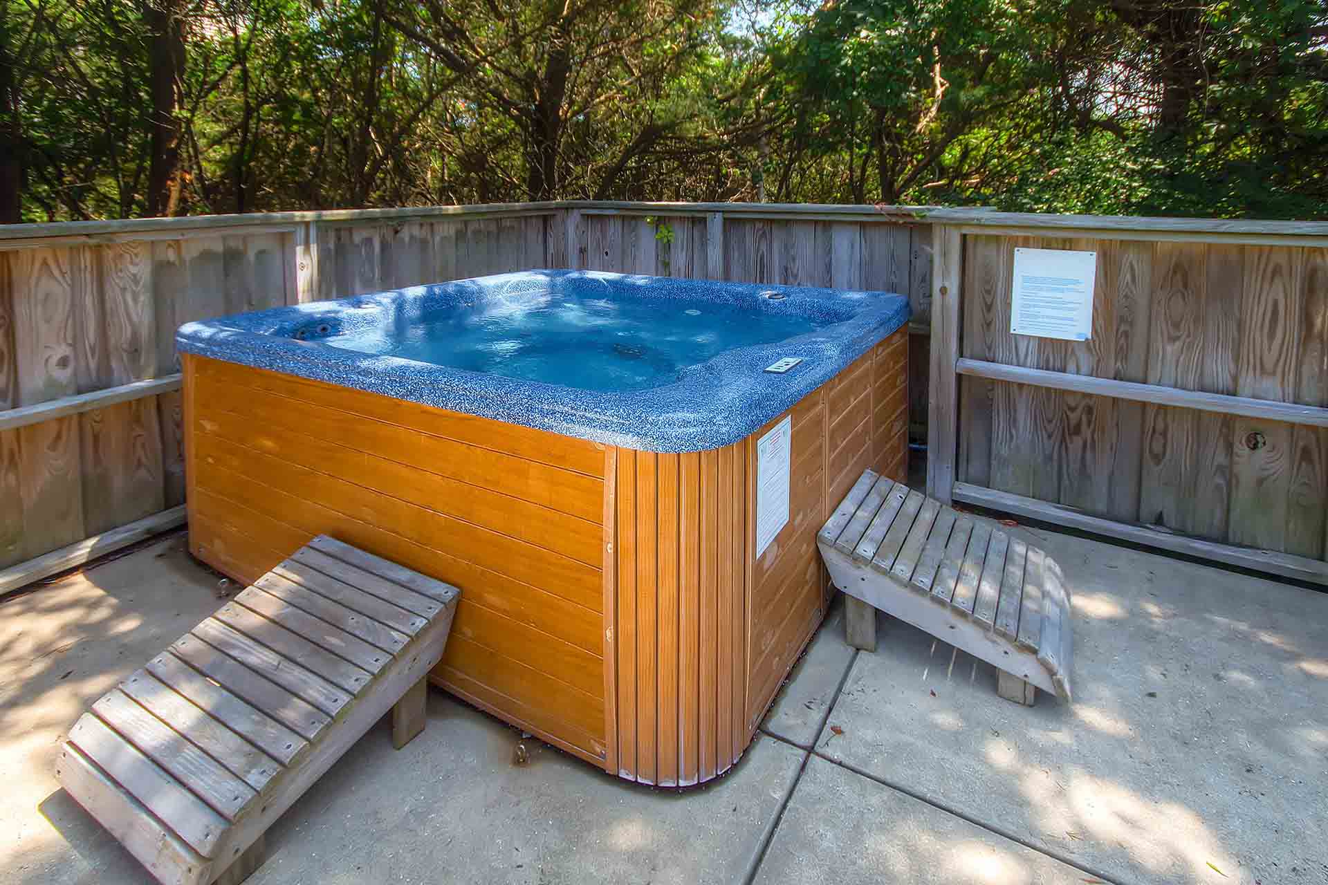 Surf Or Sound Realty 786 Medley Paradise Hot Tub Resized (1) 3362059