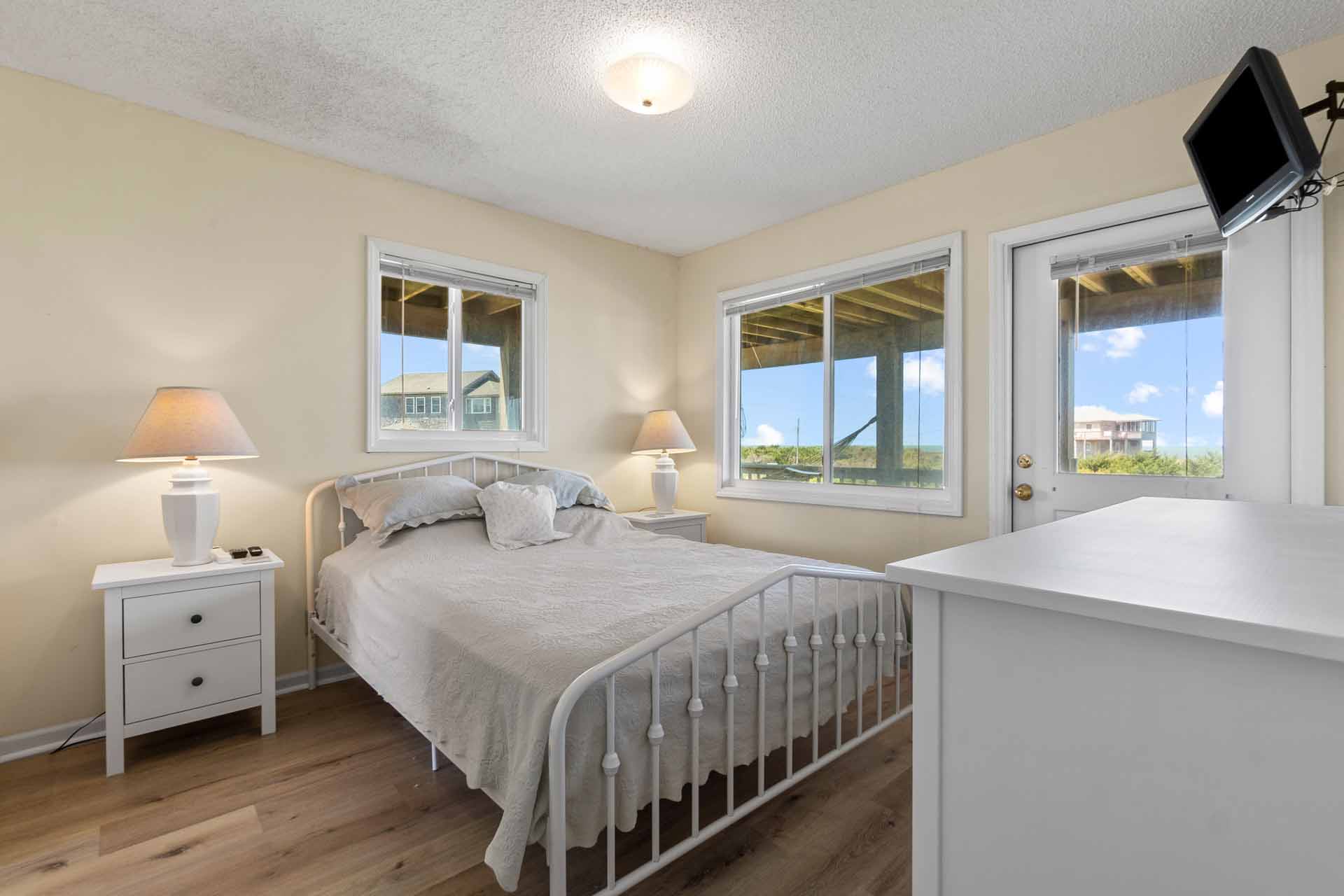 Surf Or Sound Realty 986 Star Gaze Bedroom 1 3363348