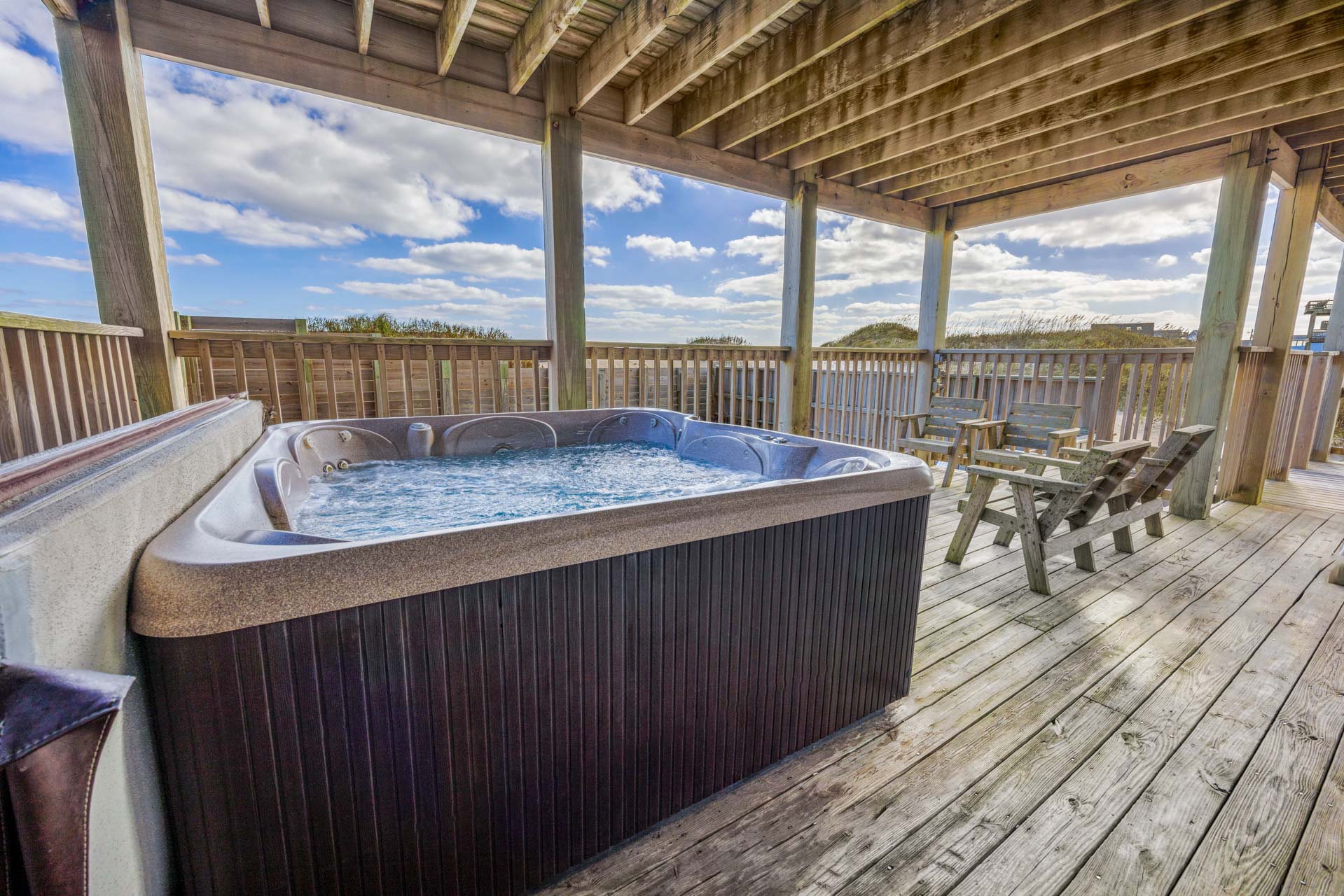 Surf Or Sound Realty 613 Clear Skies Hot Tub