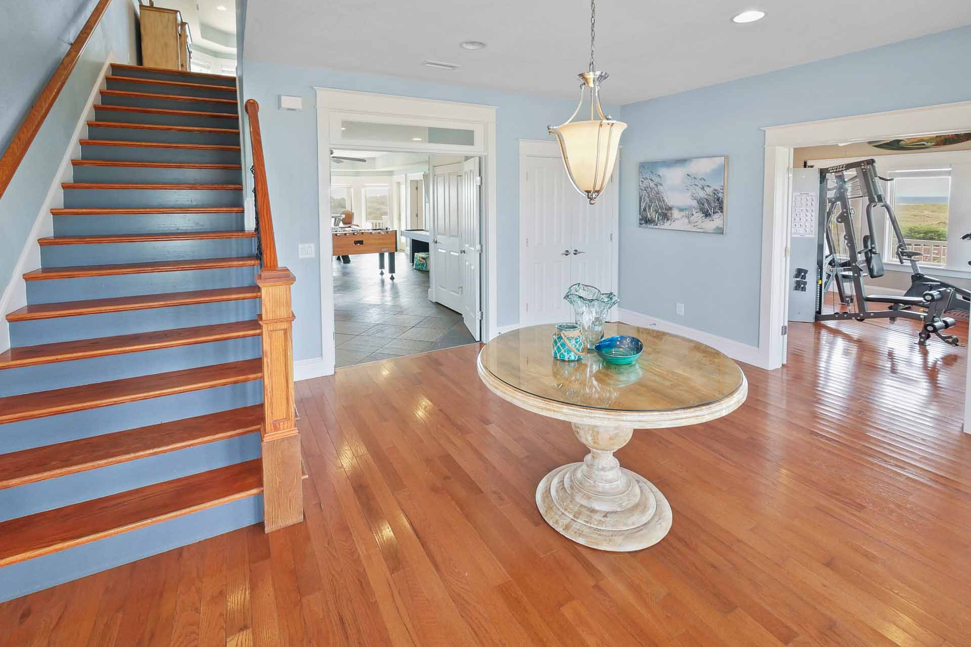 Surf Or Sound Realty 803 Chicken By The Sea Second Floor Staircase 3359903