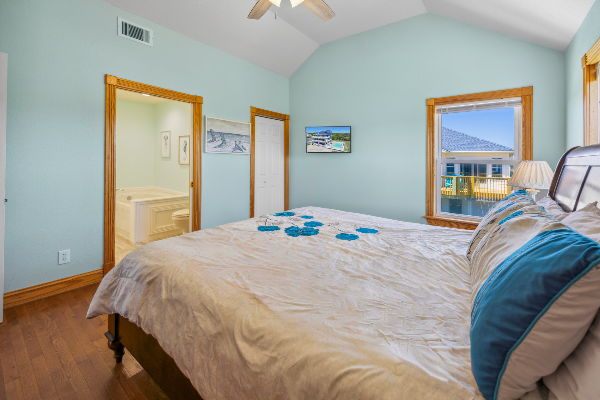 Surf Or Sound Realty 427 Just Beachy Bedroom 1 2