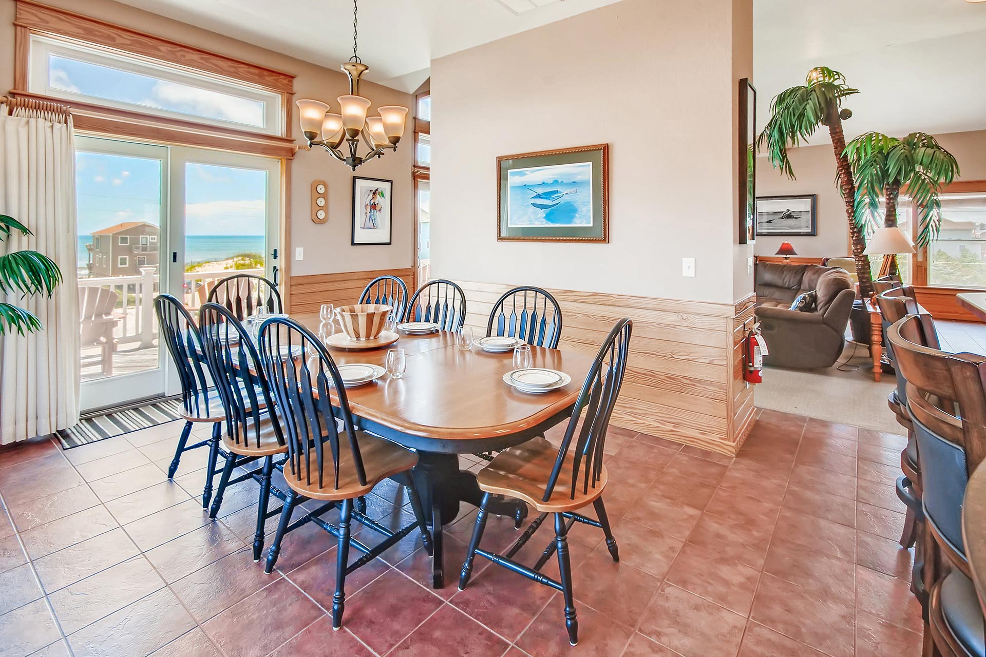 Surf Or Sound Realty Marooned 893 Dining Area 3 3345794