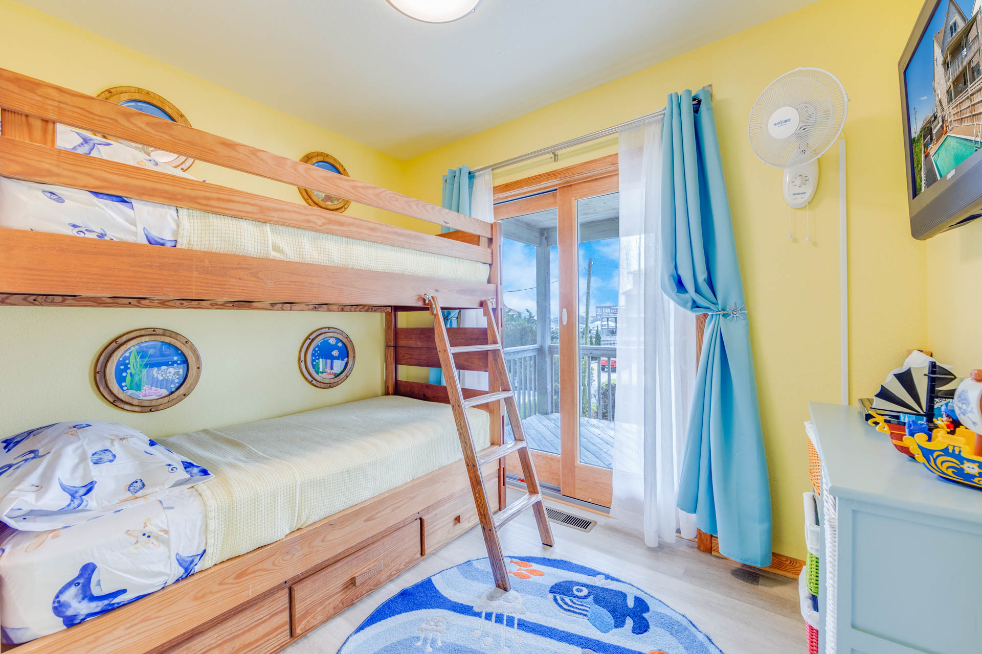 Surf Or Sound Realty 490 Total Comfort By The Sea Bunk Room 3375116