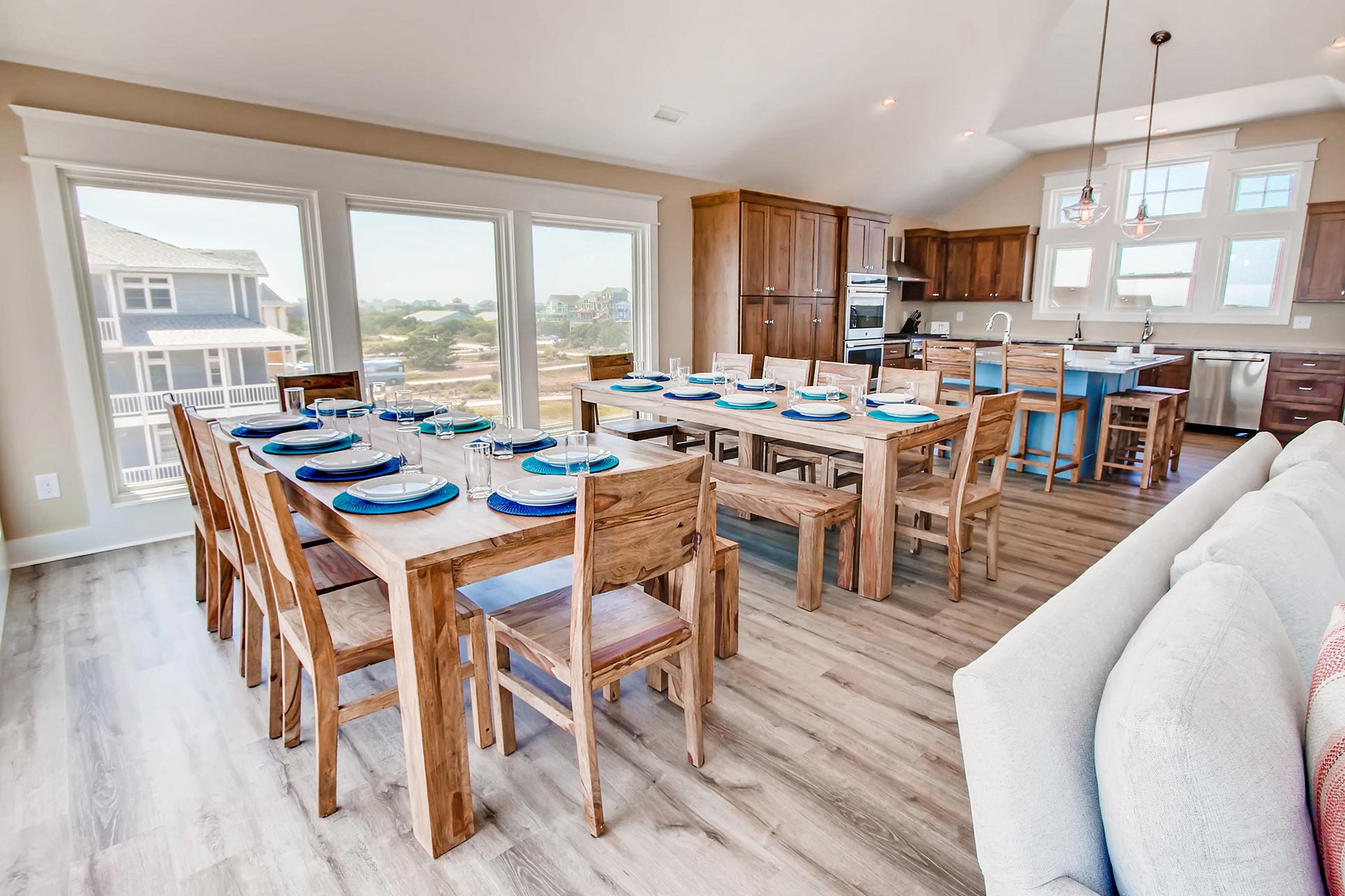 Surf Or Sound Realty Windward 857 Dining Area 1 3339493