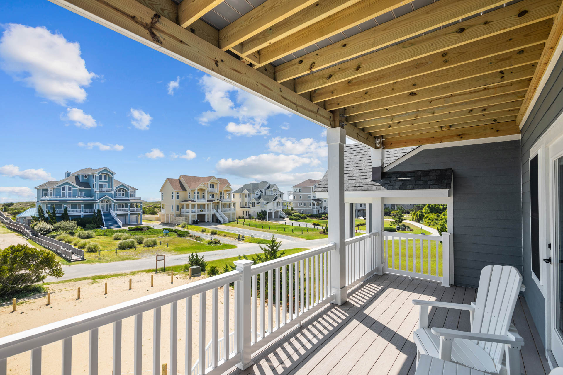 Surf Or Sound Realty 1058 Shell Of A Good Time Middle Deck Front 3 3375797