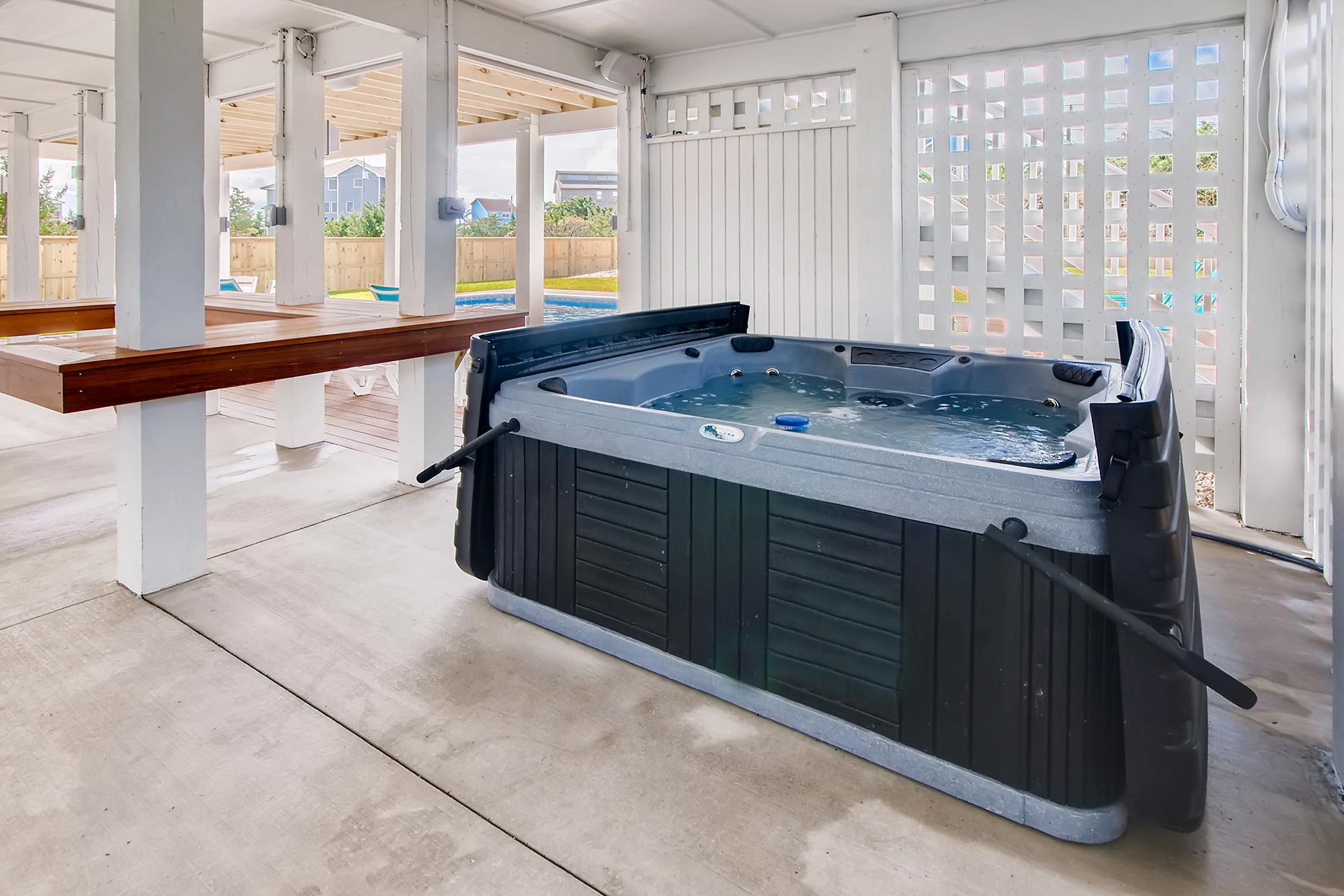 Surf Or Sound Realty Perfect 10 862 Hot Tub 3339620