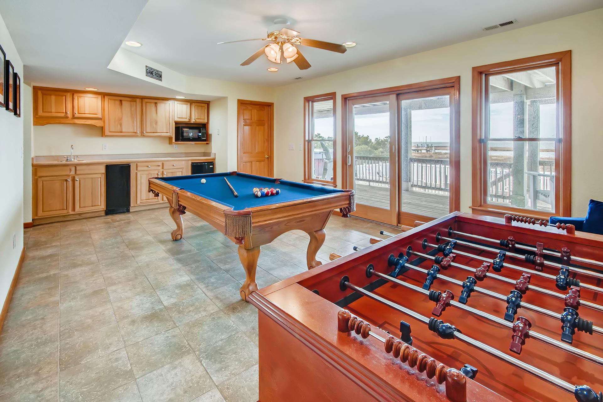 Surf -or -sound -realty -sweet -tranquility -481-game -room -4 3371377