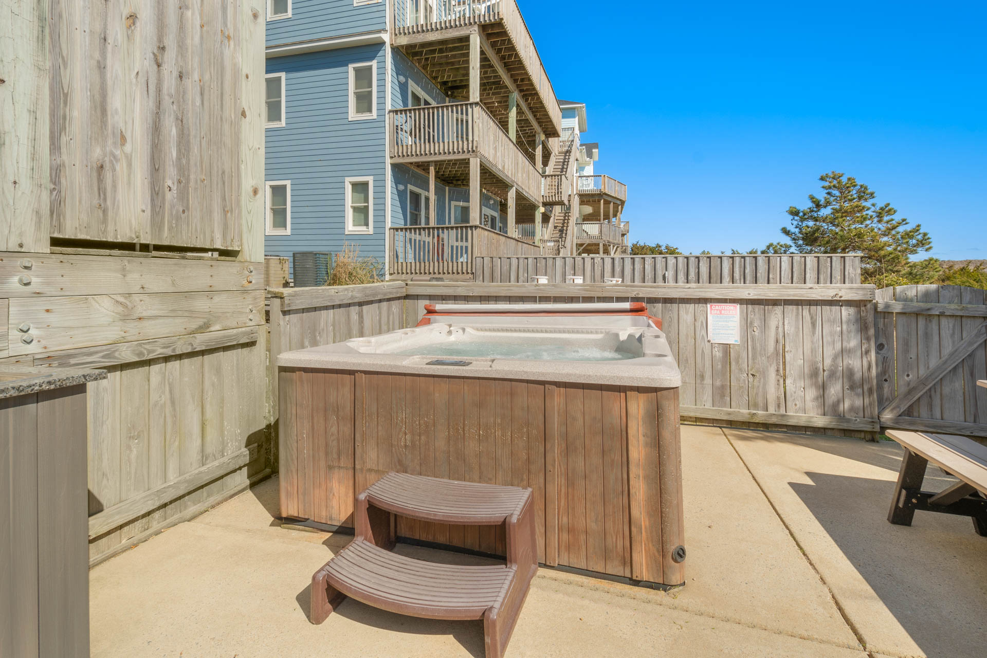 Surf Or Sound Realty 160 Cheerio Hot Tub