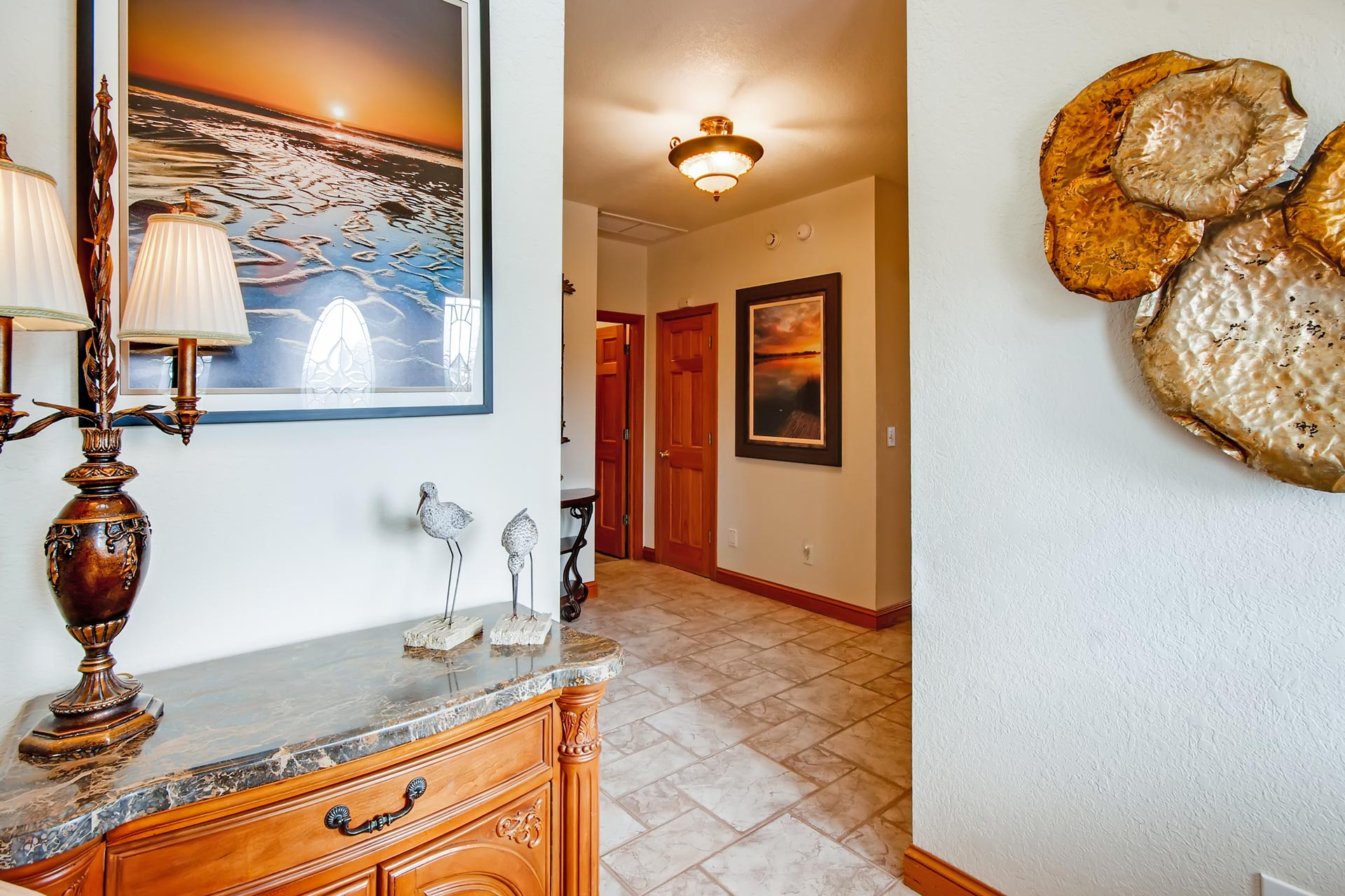 Surf Or Sound Realty Southern Sol 925 Hallway 1 3351463