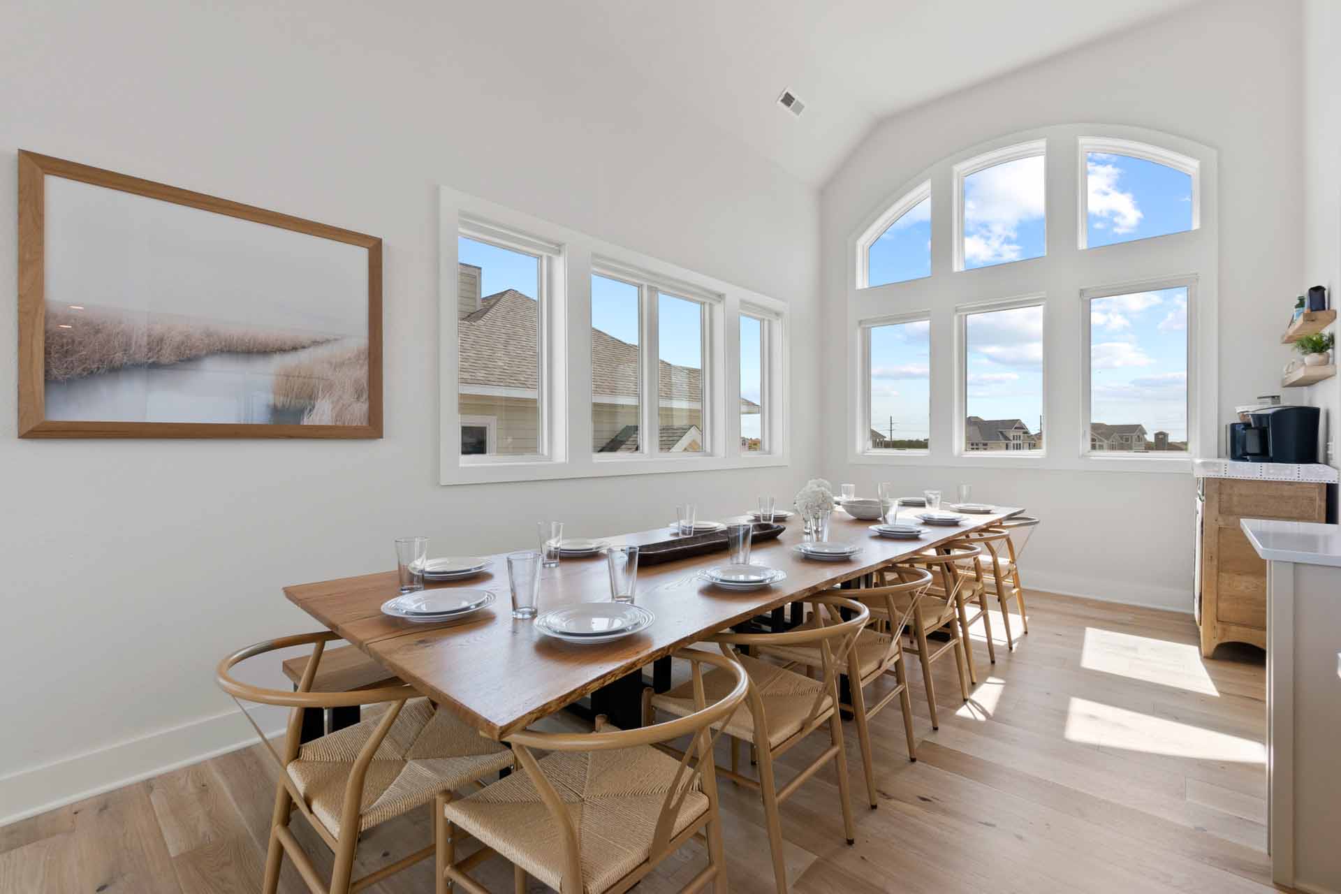 Surf Or Sound Realty 652 Castlemere Dining Area 2 3364693