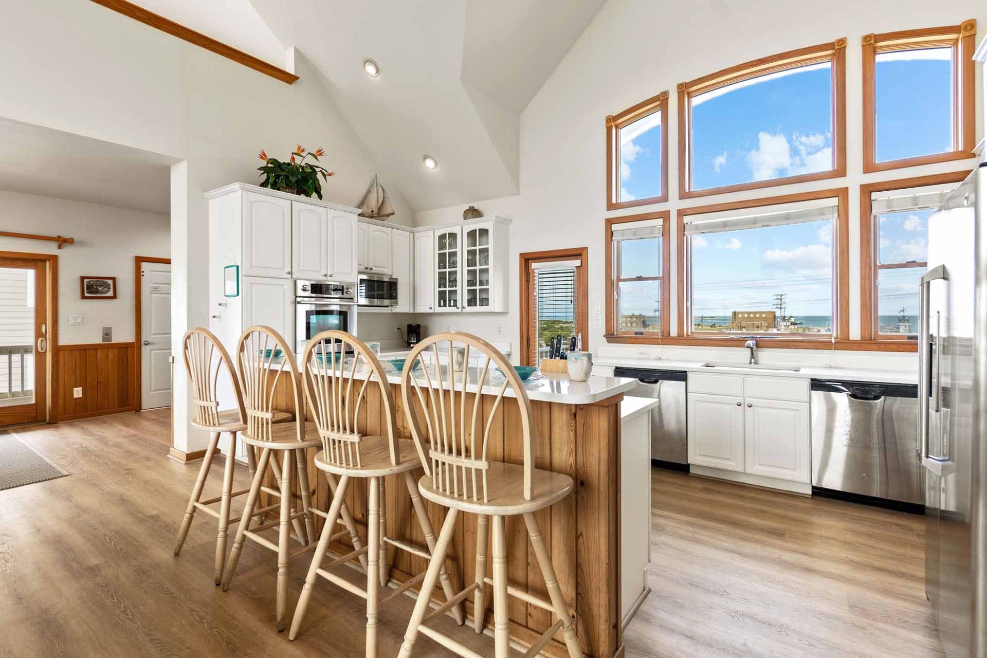 Surf Or Sound Realty 682 Hatteras Hid Away Kitchen 4 3363679