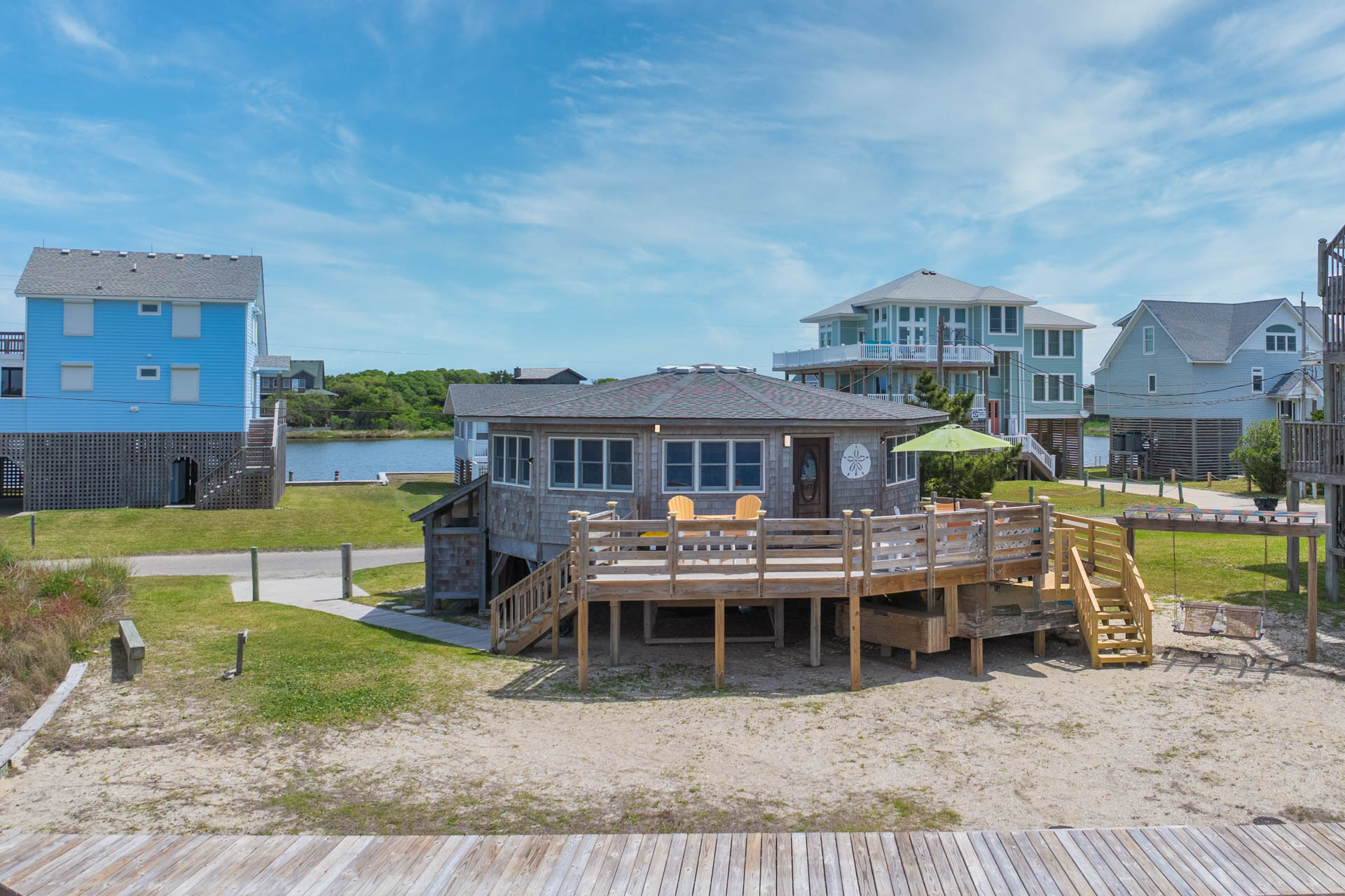 Surf Or Sound Realty 1076 Tiki Hut Exterior 10