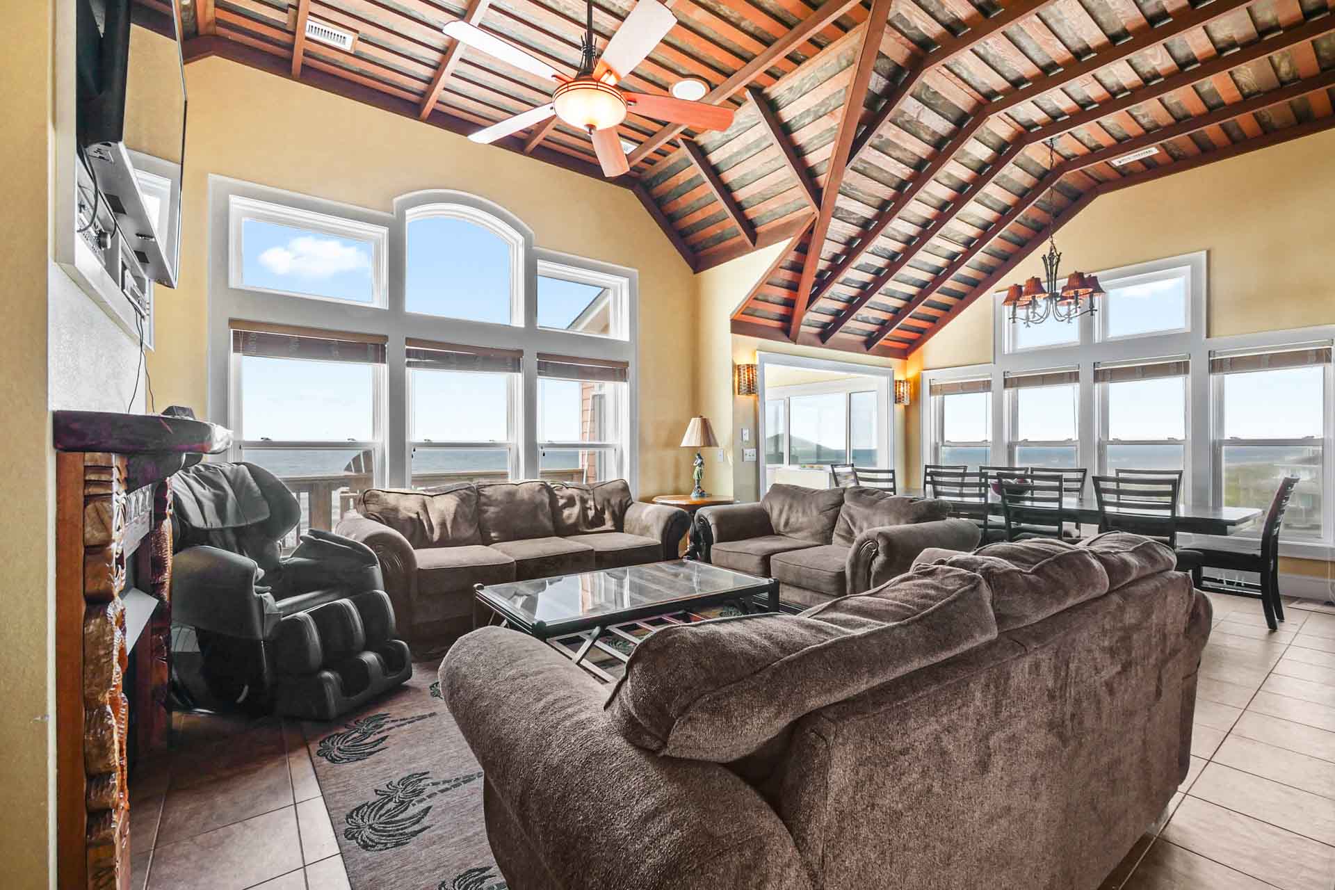 Surf Or Sound Realty 957 Coral Breeze Great Room New Edit Resize Ac 1 3358752