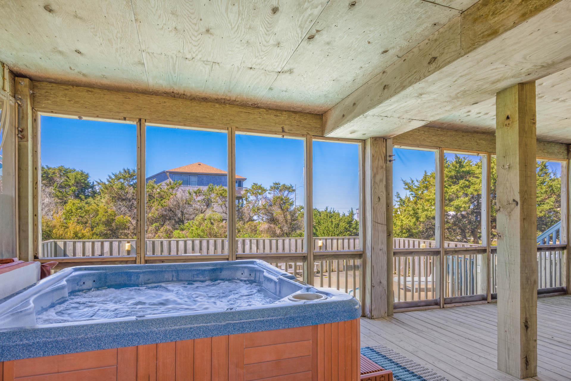 Surf Or Sound Realty 710 Shore Beats Workin Hot Tub 2