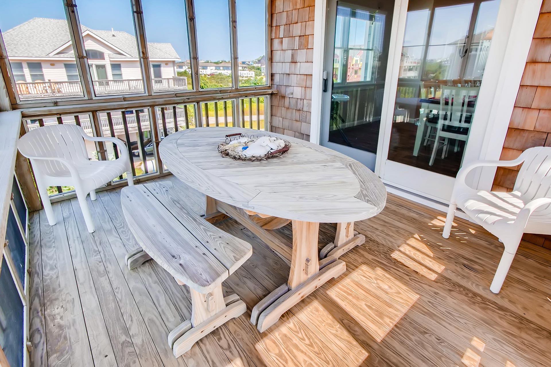 Surf Or Sound Realty Beyond The Sea 890 Screened Porch Angle 2 3345733