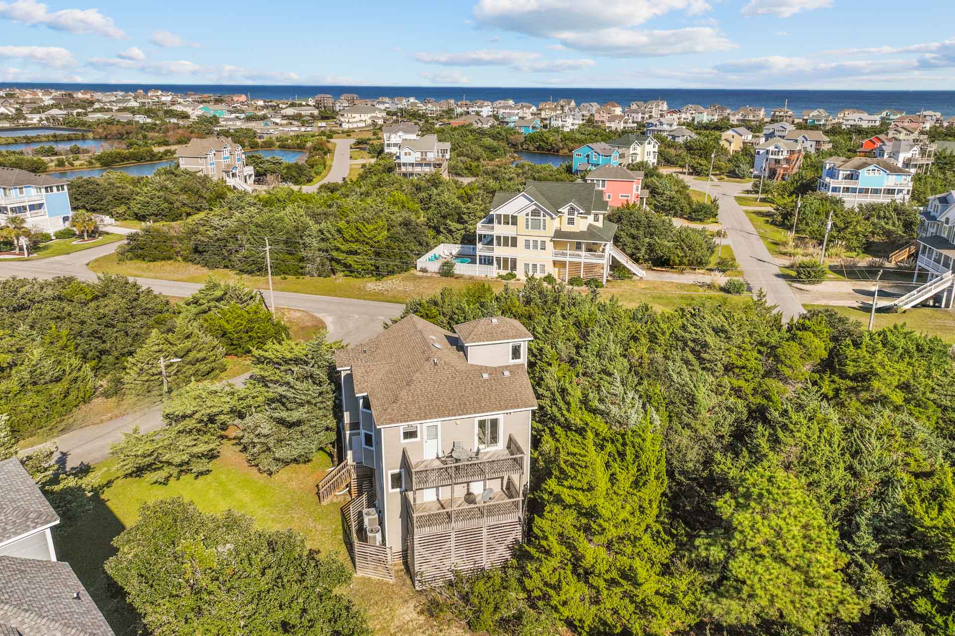 Surf Or Sound Realty 1155 Hatteras Hideout Exterior 9