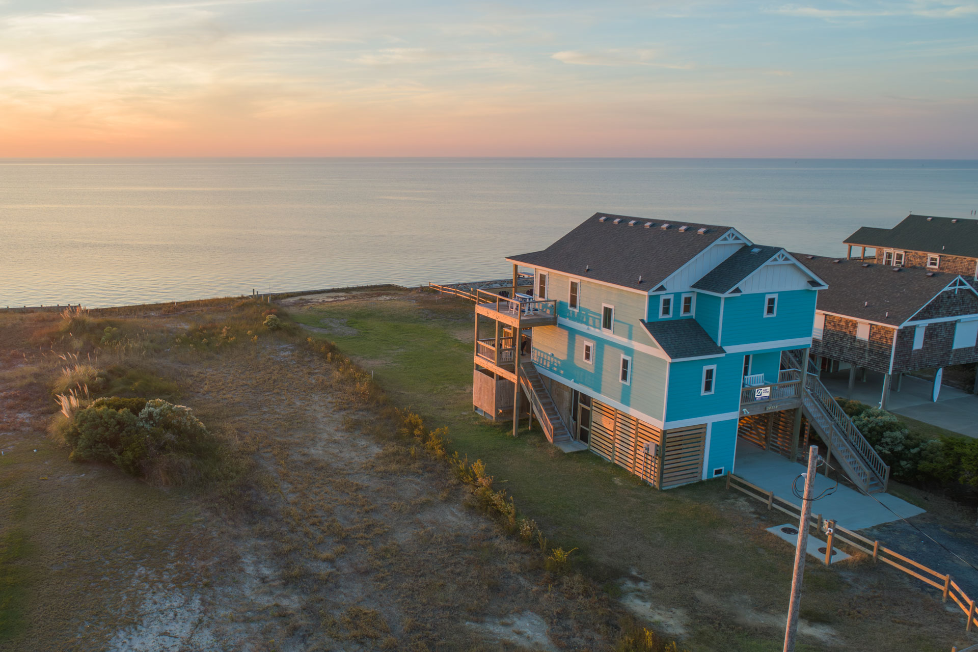 Surf Or Sound Realty 1168 Golden Hour On The Sound Exterior 5