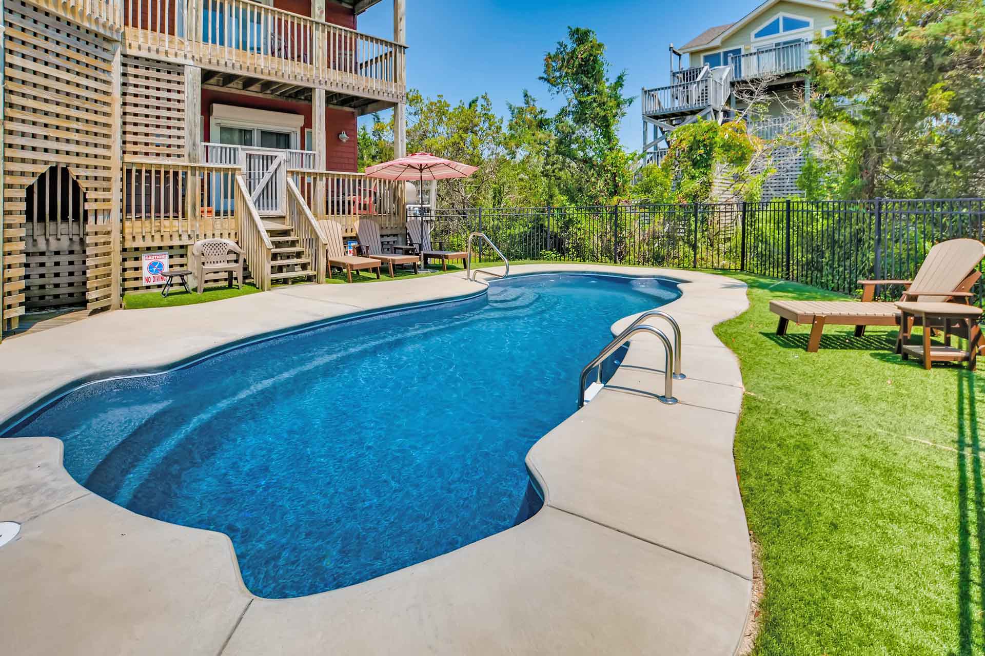 Surf Or Sound Realty 773 Skippers Landing Front Pool 1 3360119