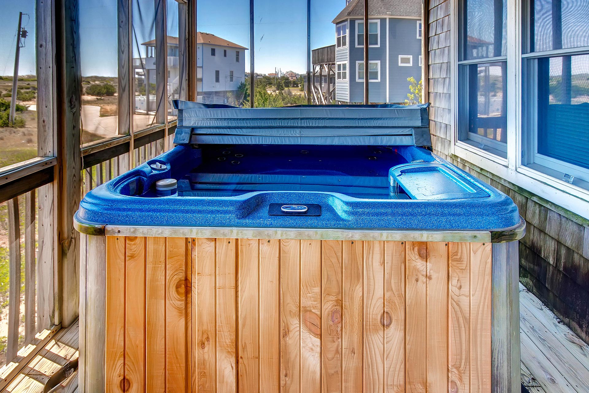 Surf Or Sound Realty Beachcomber 767 Hot Tub 3337245