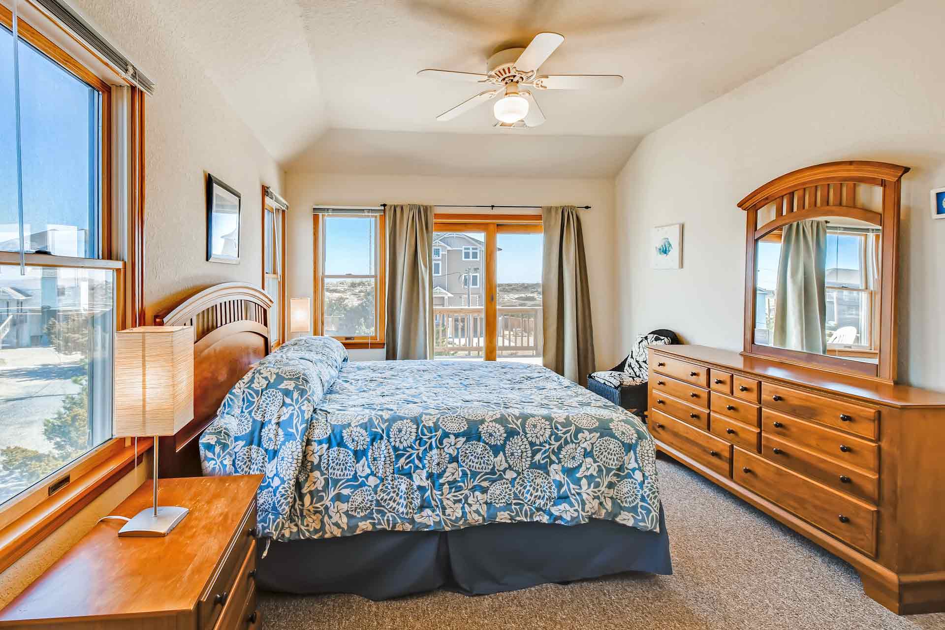 Surf Or Sound Realty 767 Beachcomber Top Floor Bedroom 3354733