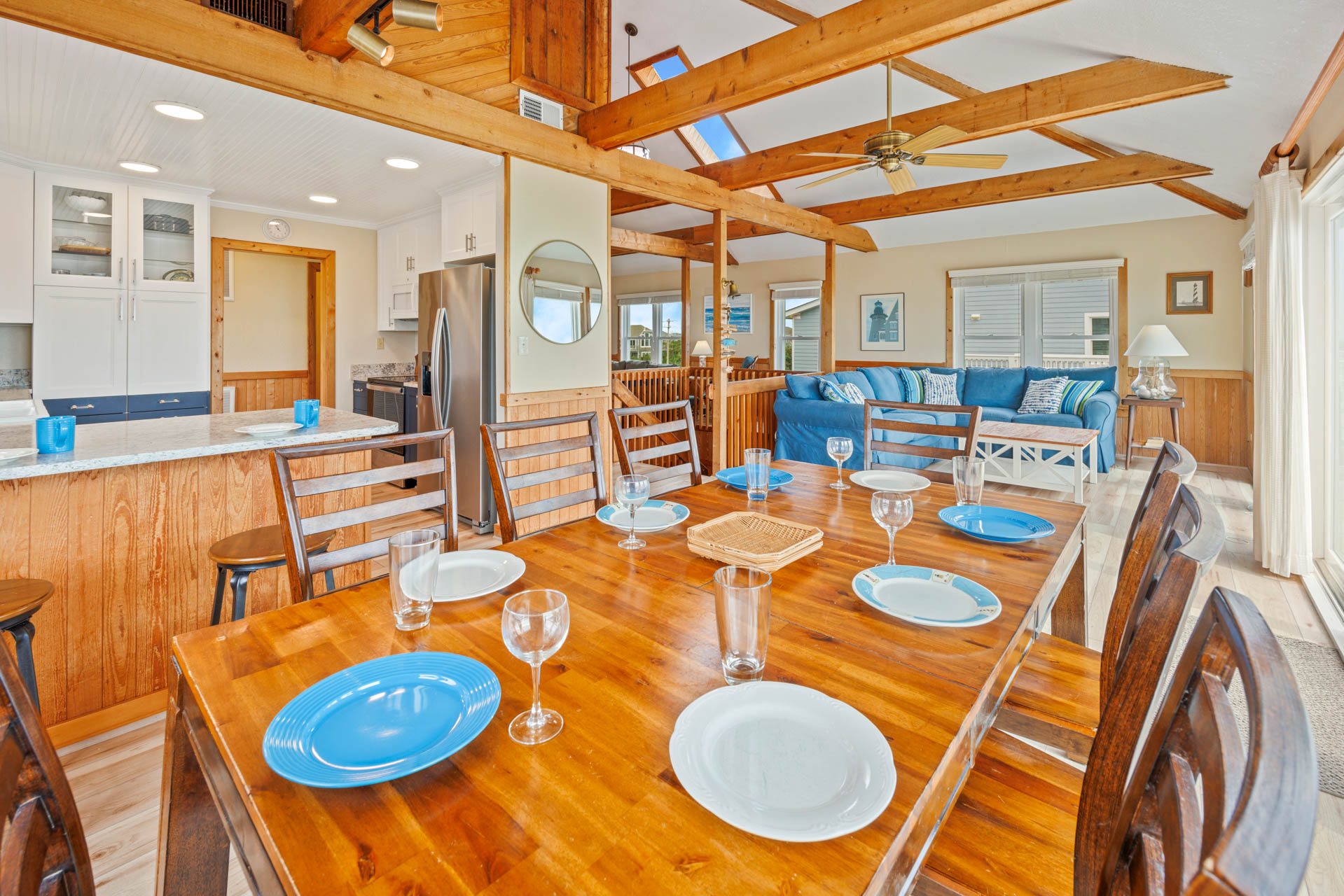 Surf Or Sound Realty 1205 1 To Sea Dining Area 4