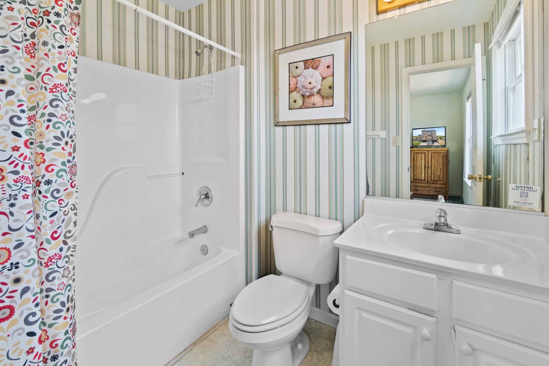 Surf Or Sound Realty 85 Bathroom 1 3365758