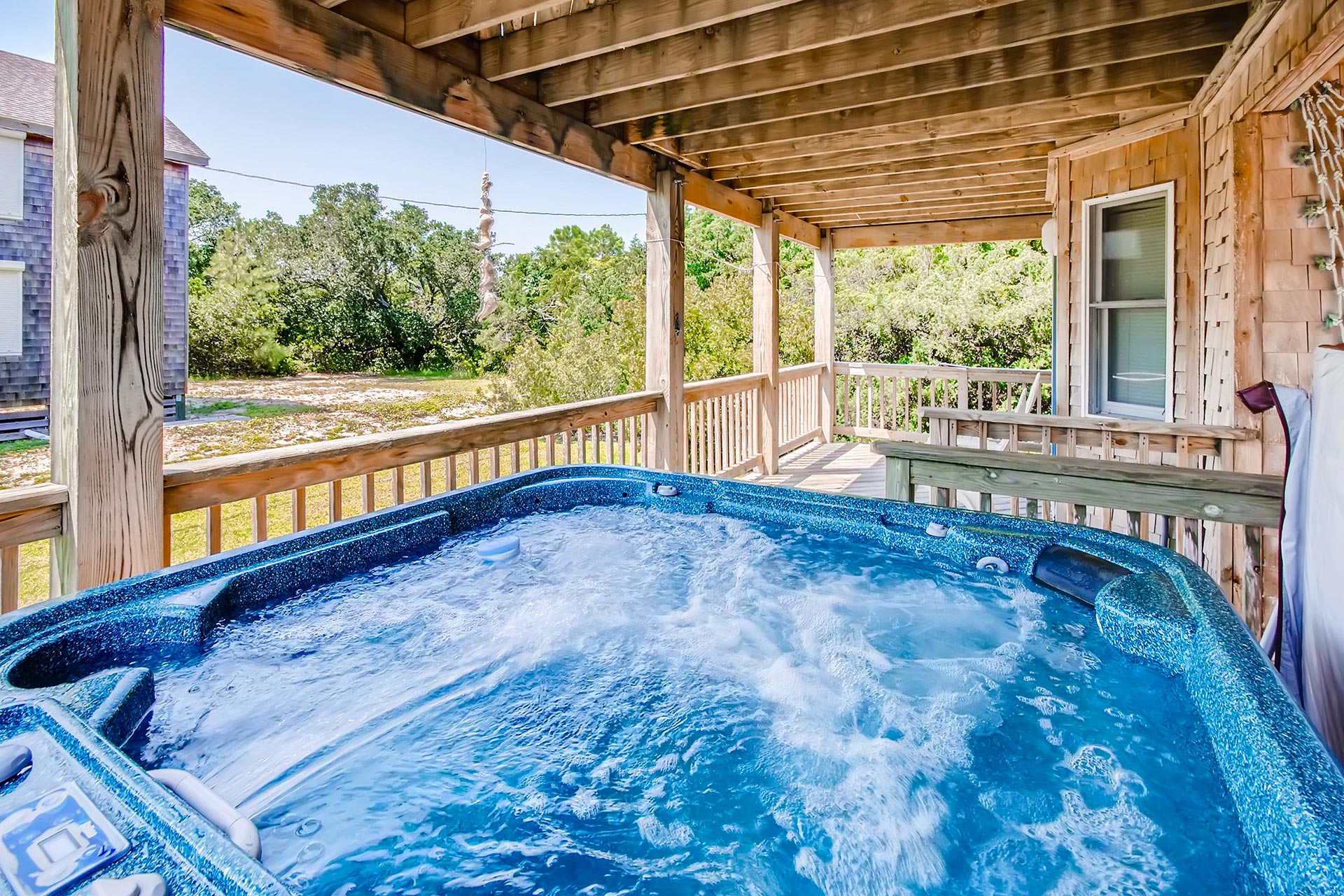 Surf Or Sound Realty The Fat Gull 897 Hot Tub 2 3345947