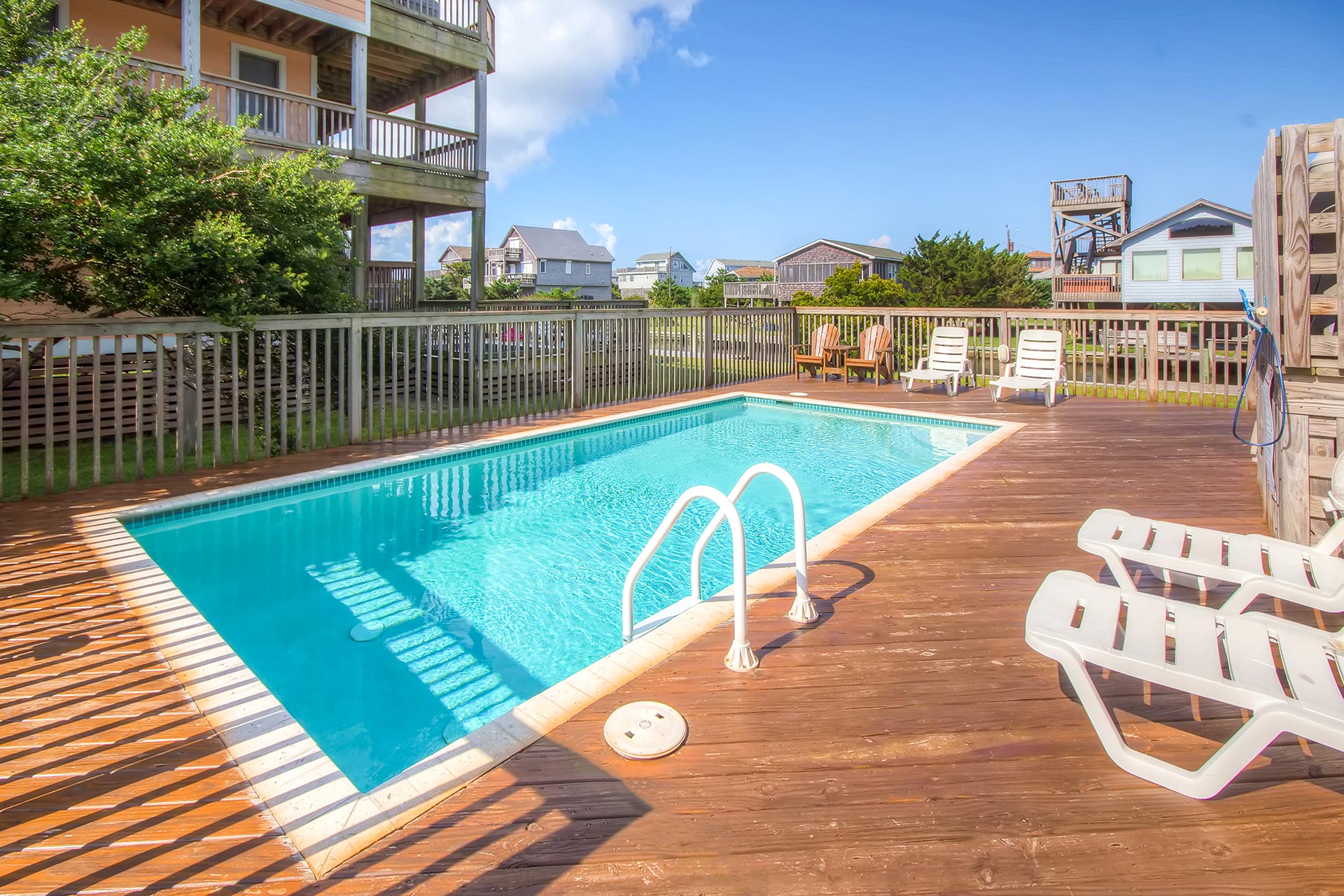 Surf Or Sound Realty Tarpon Watch 677 Pool 1 3341914