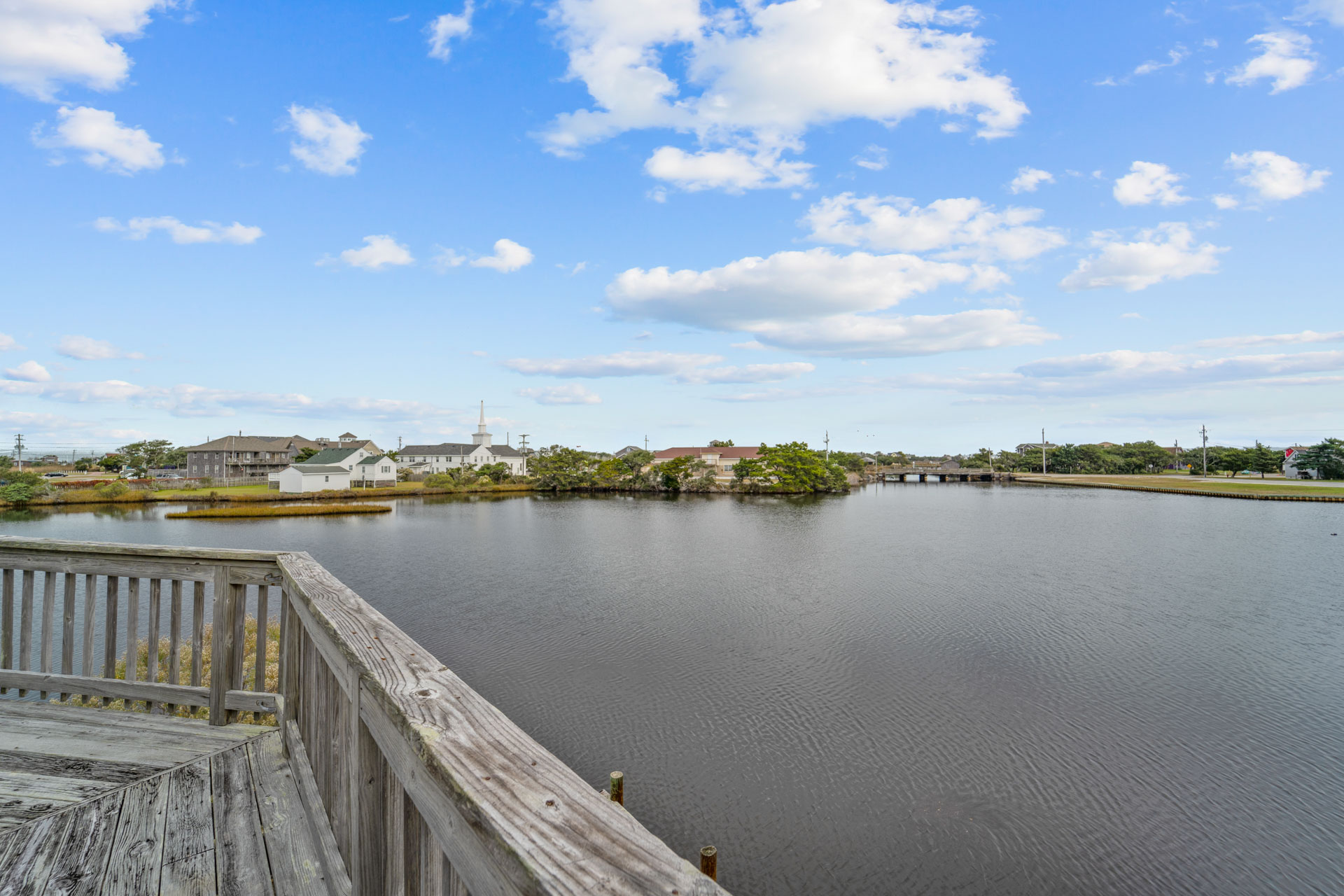 Surf Or Sound Realty 1175 Ozzie's Island Hideaway Deck 1