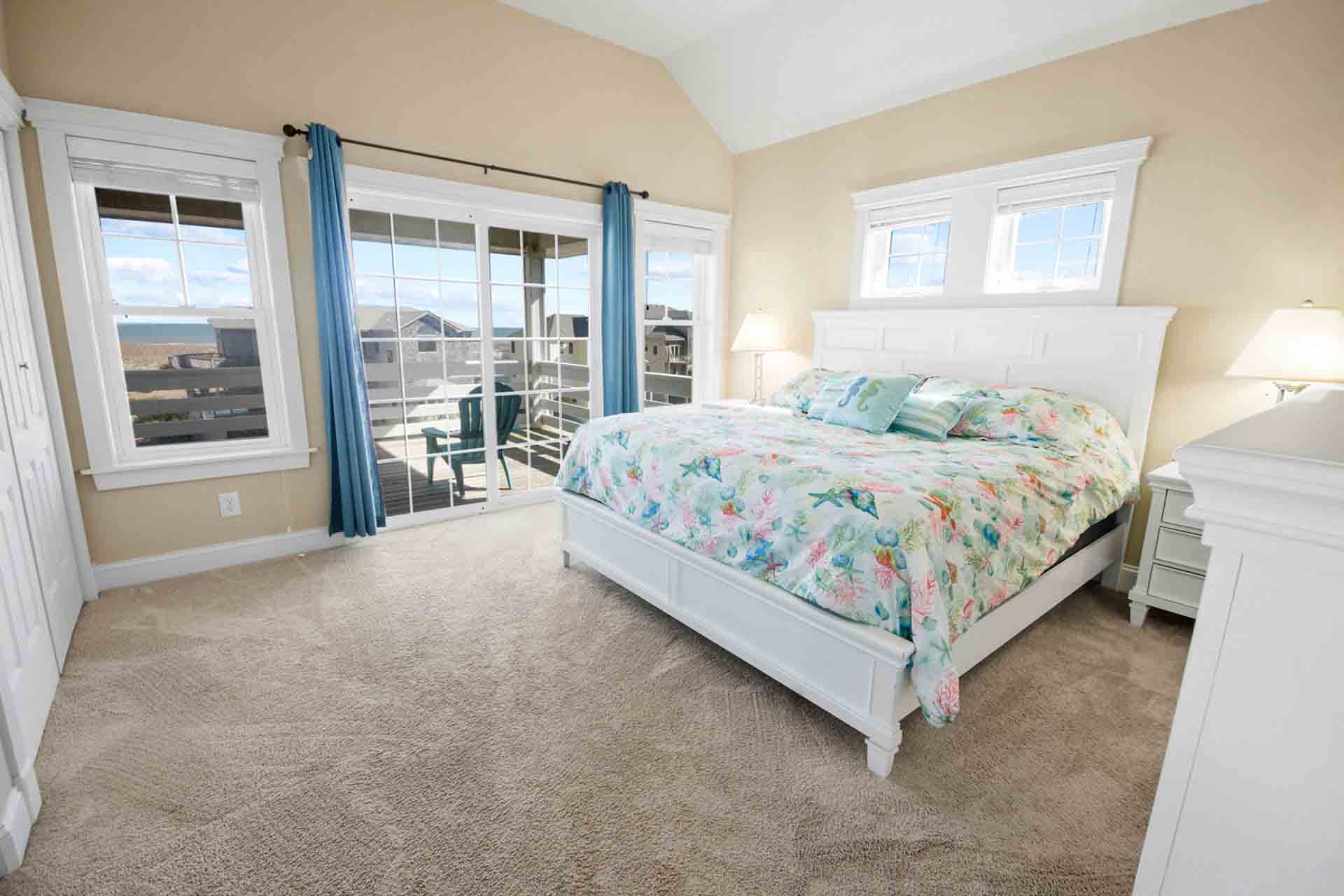 Surf Or Sound Realty 553 Splash Mansion King Bedroom Ocean Side Right Side Bedroom 3361045