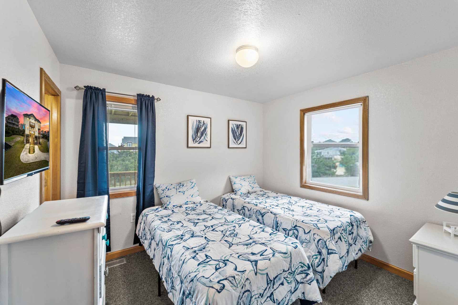 Surf Or Sound Realty 1071 Im Not Shore Bedroom 01 3368458