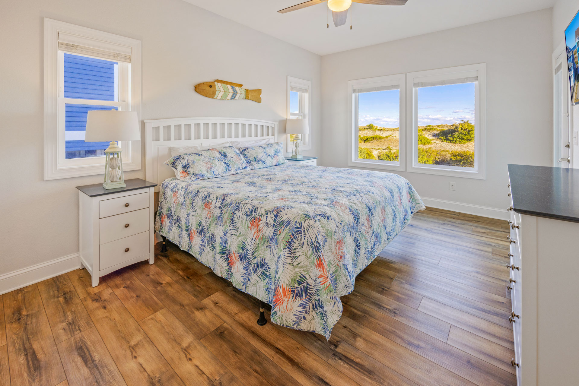 Surf Or Sound Realty 895 Sandy Beach Retreat Bedroom 10 1