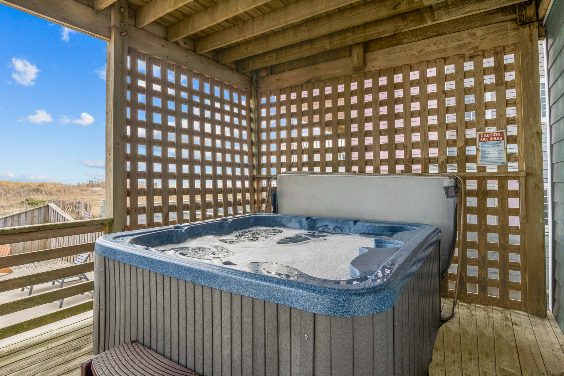 Surf Or Sound Realty 785 Loggerhead Hot Tub 1