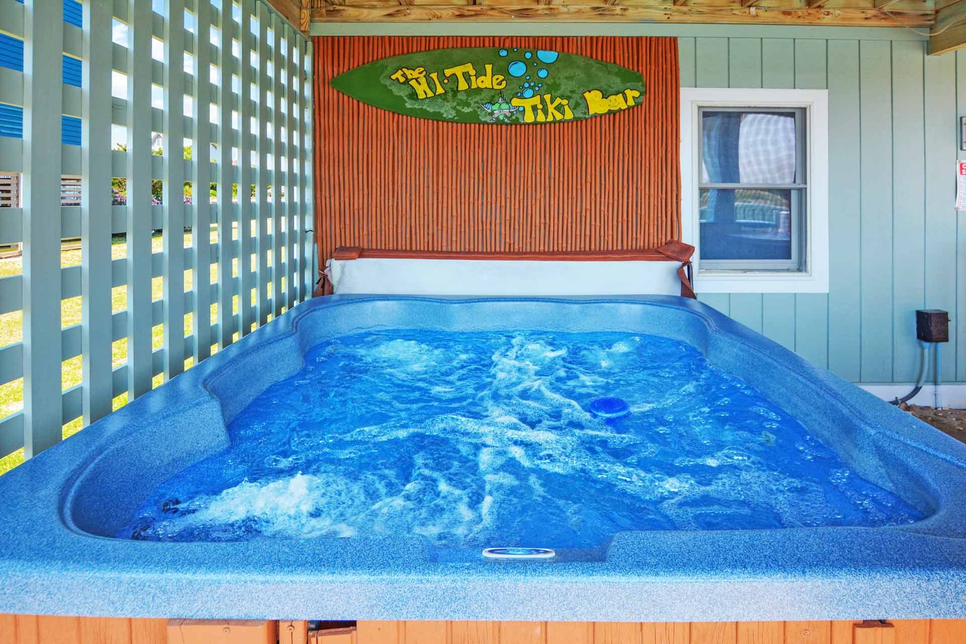 Surf Or Sound Realty 829 Hot Tub 3358246