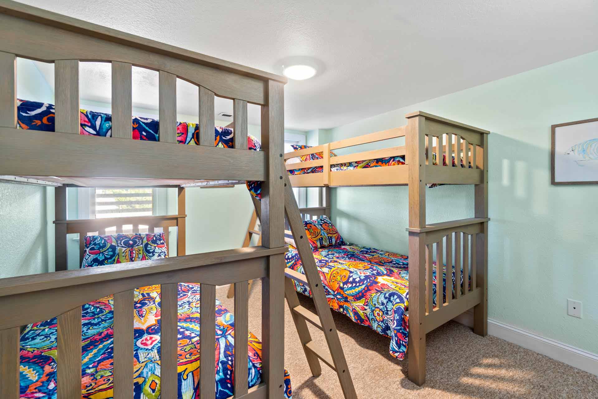 Surf Or Sound Realty 335 Summer Duck Bunk Bedroom 3363544