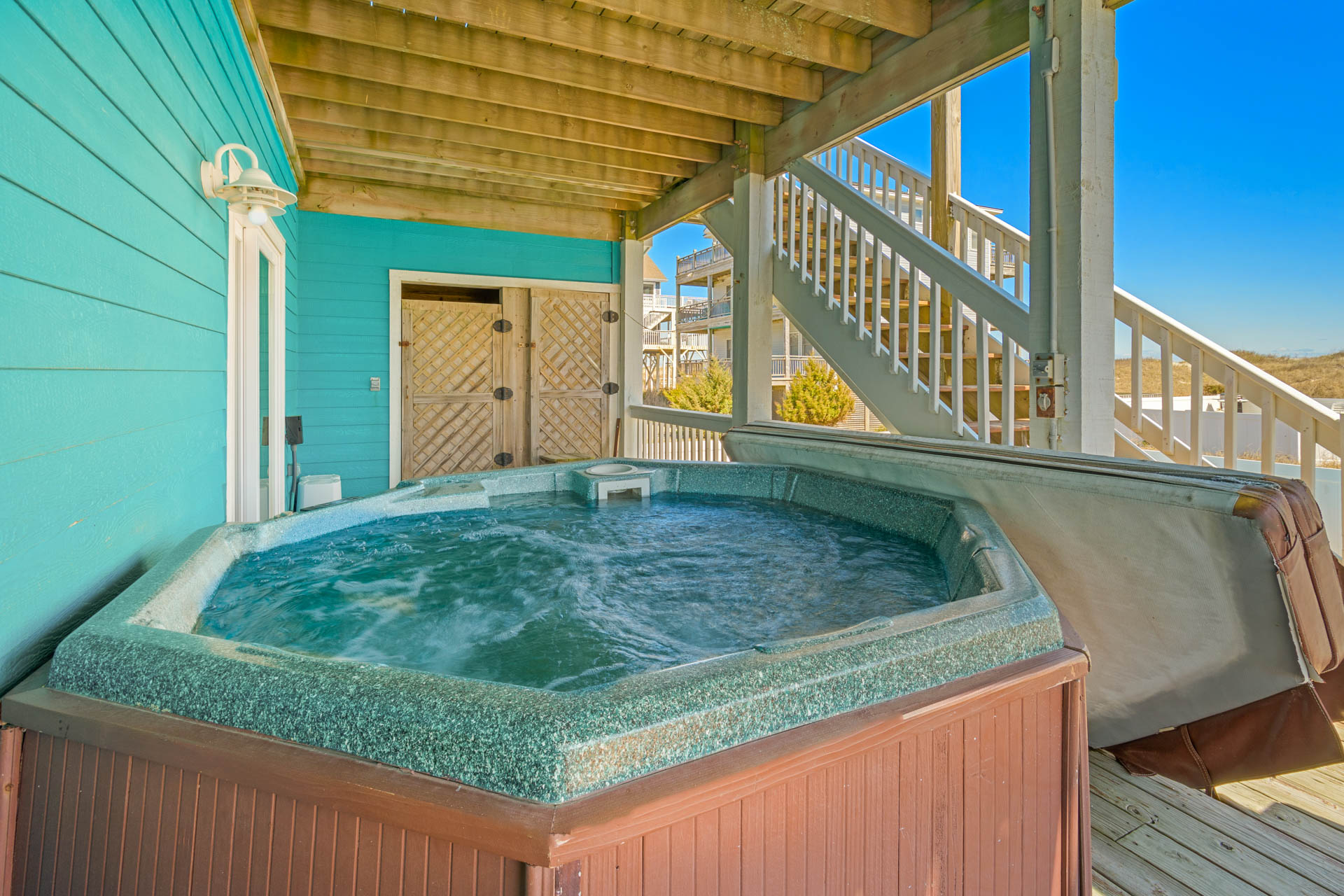 Surf Or Sound Realty 935 Always Dreaming Hot Tub