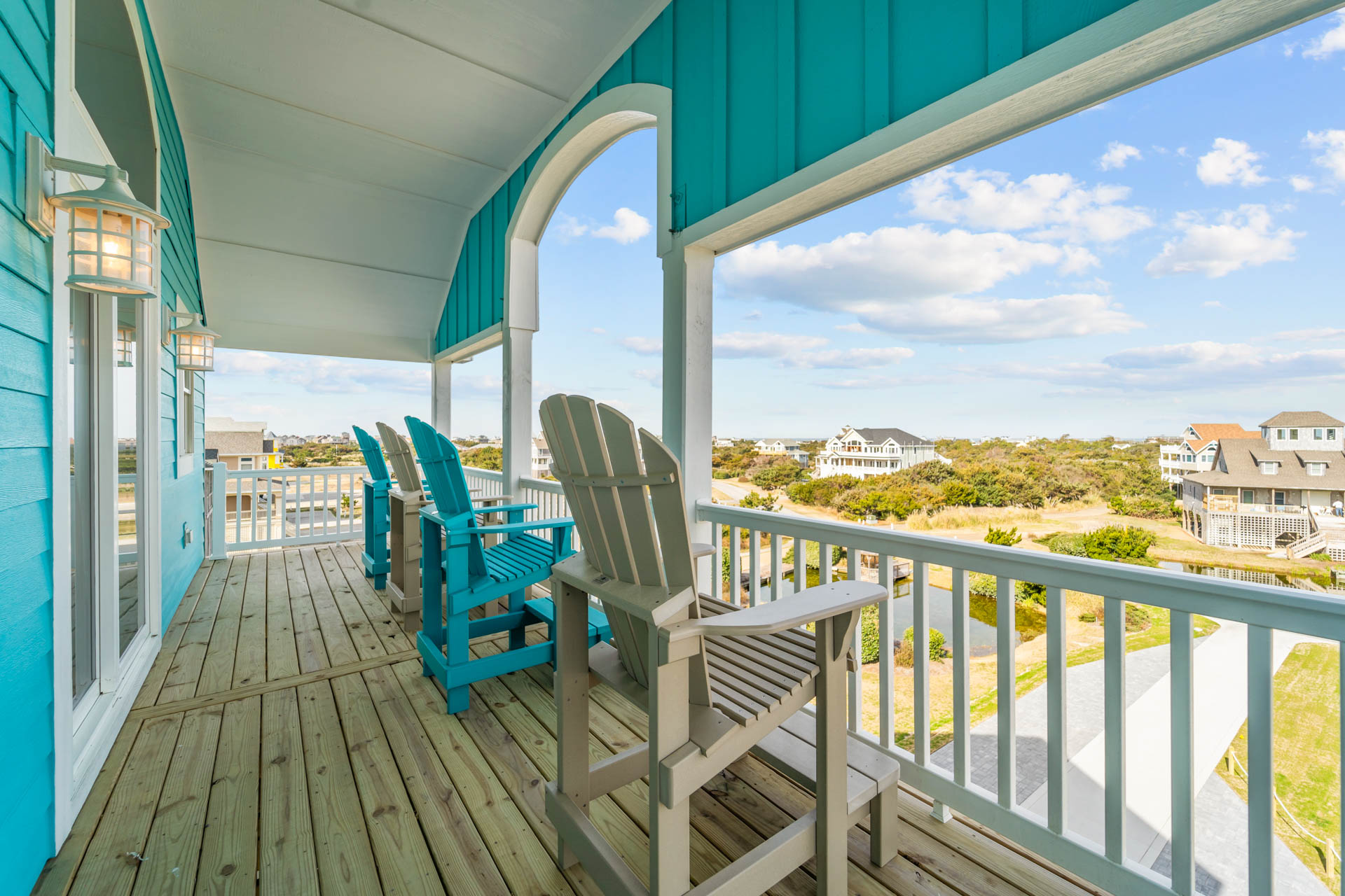 Surf Or Sound Realty 1093 Hatteras Holiday Decks 4