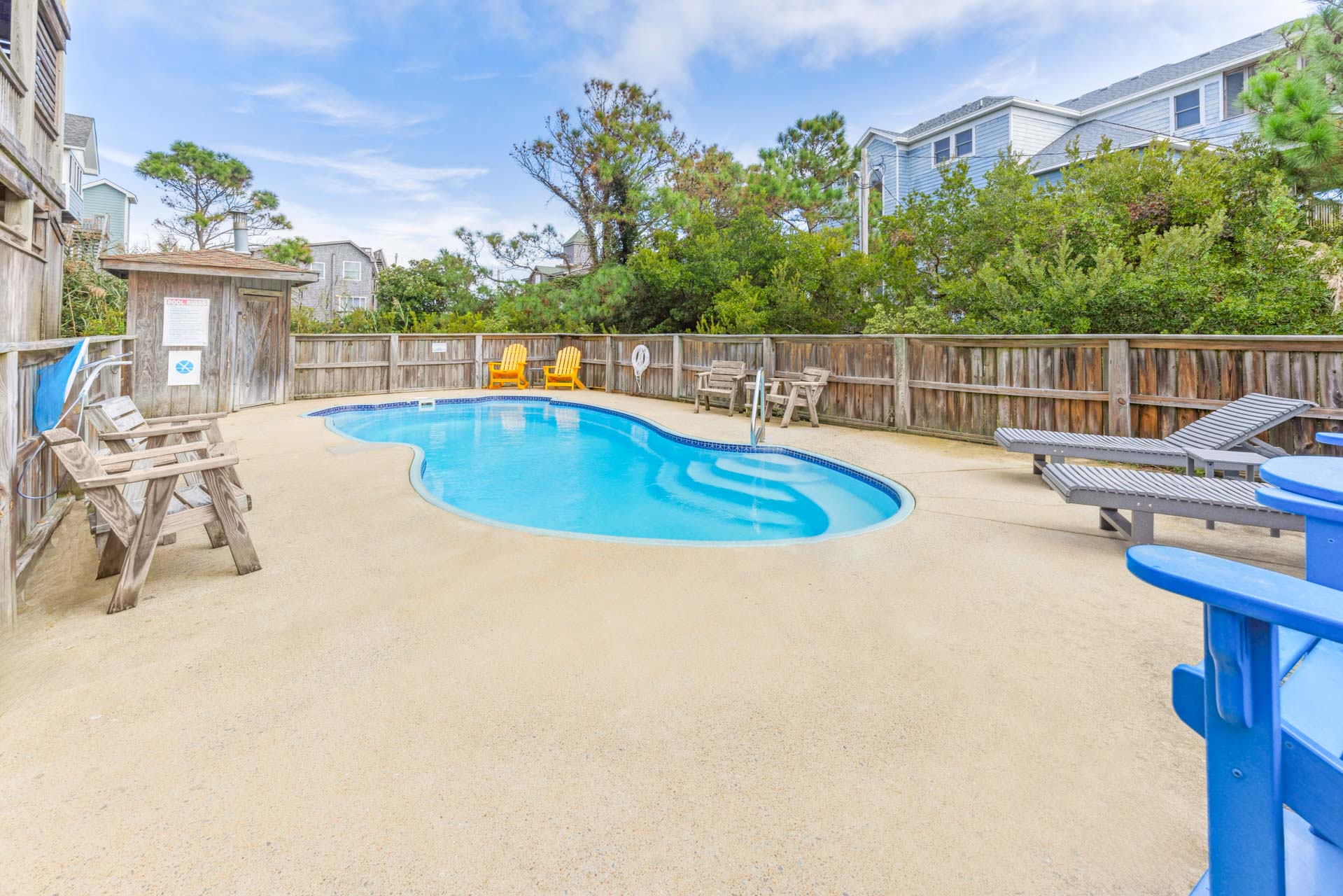 Surf Or Sound Realty 448 Coaches Cove Pool Area 1