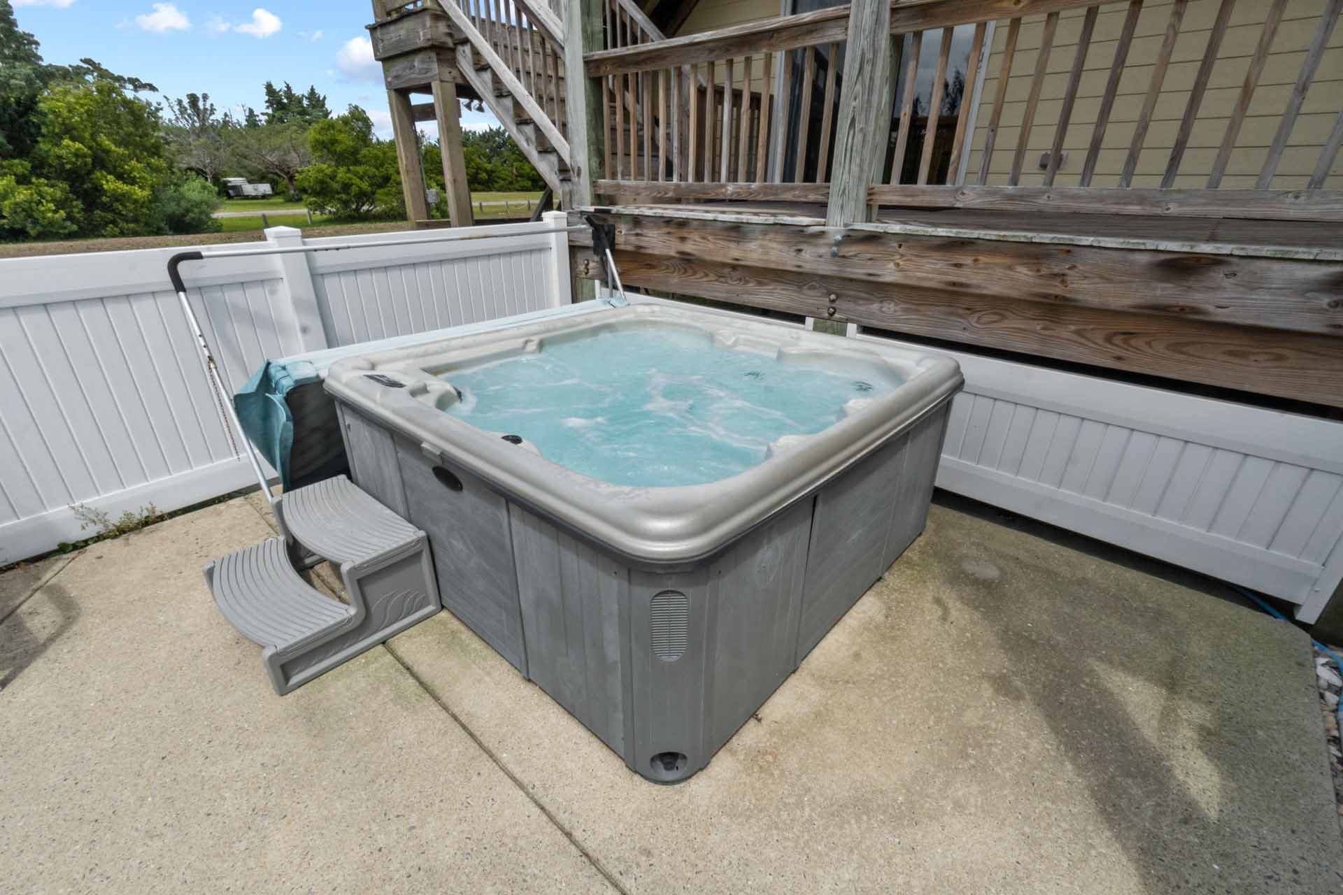 Surf Or Sound Realty 745 Grand Banks Hot Tub 3364966