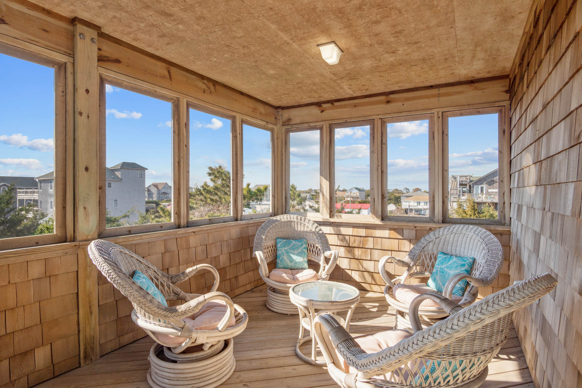 Surf Or Sound Realty 891 Whispering Surf Screened Porch 4