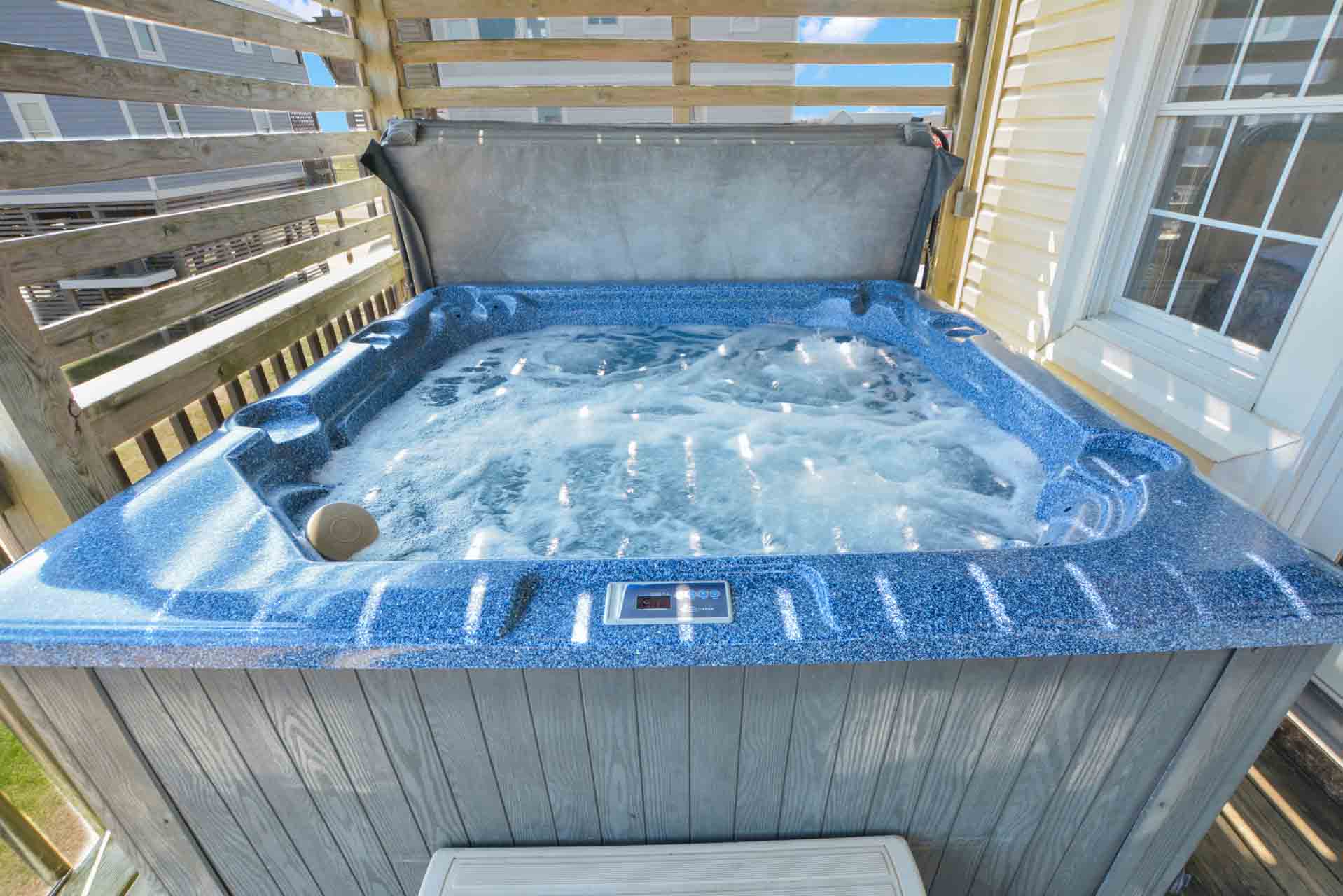 Surf Or Sound Realty 248 Brightwaters Hot Tub (2) 3360257